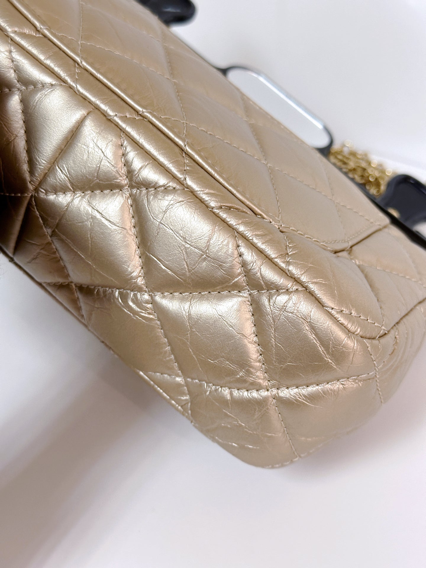 Chanel Aged Calfskin Quilted 2.55 Reissue Mini Hanger Flap Gold 2355 holo card