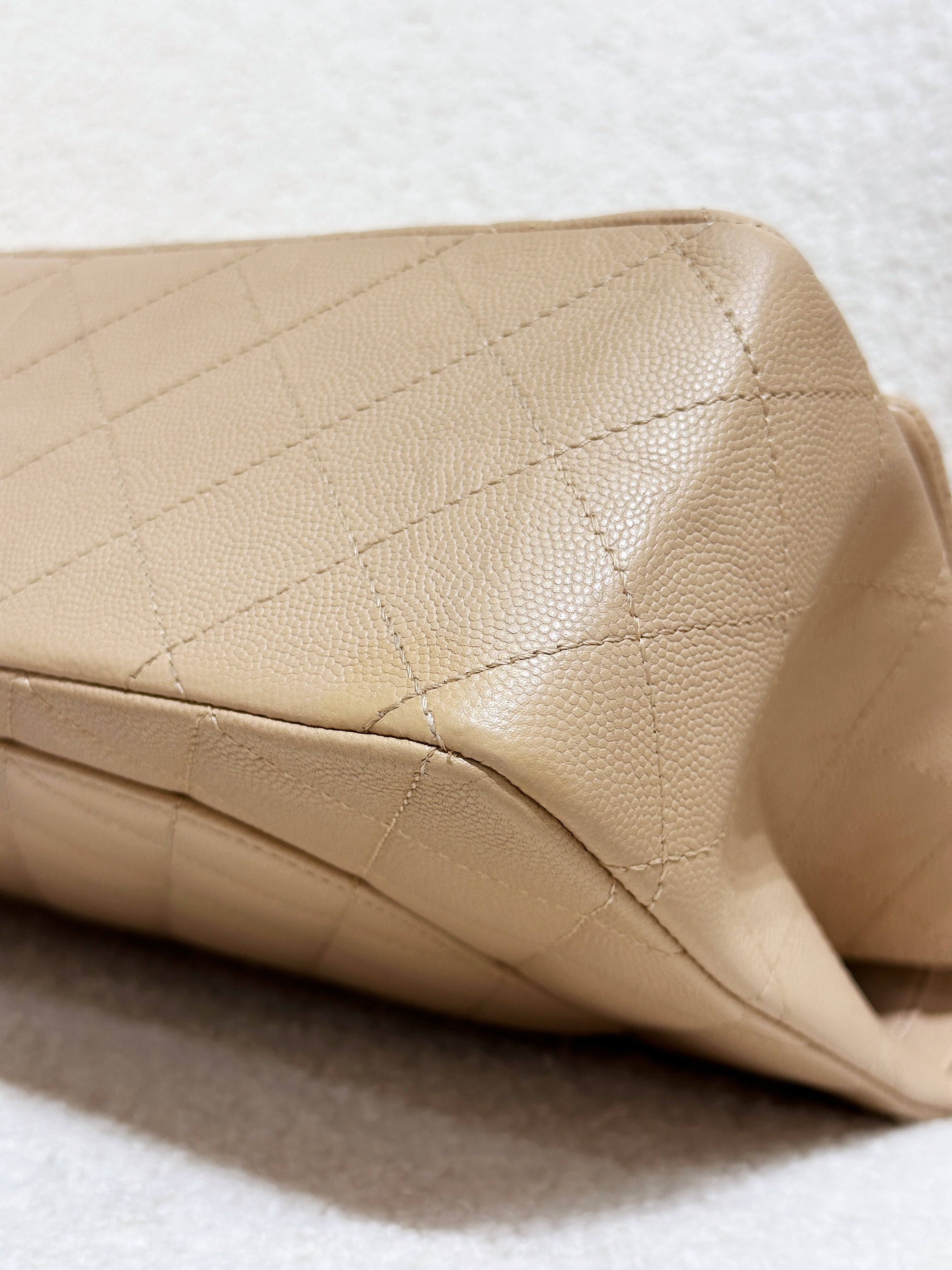 Chanel Classic Quilted Caviar 2.55 Reissue Flap Bag Beige 226 2353 holo card