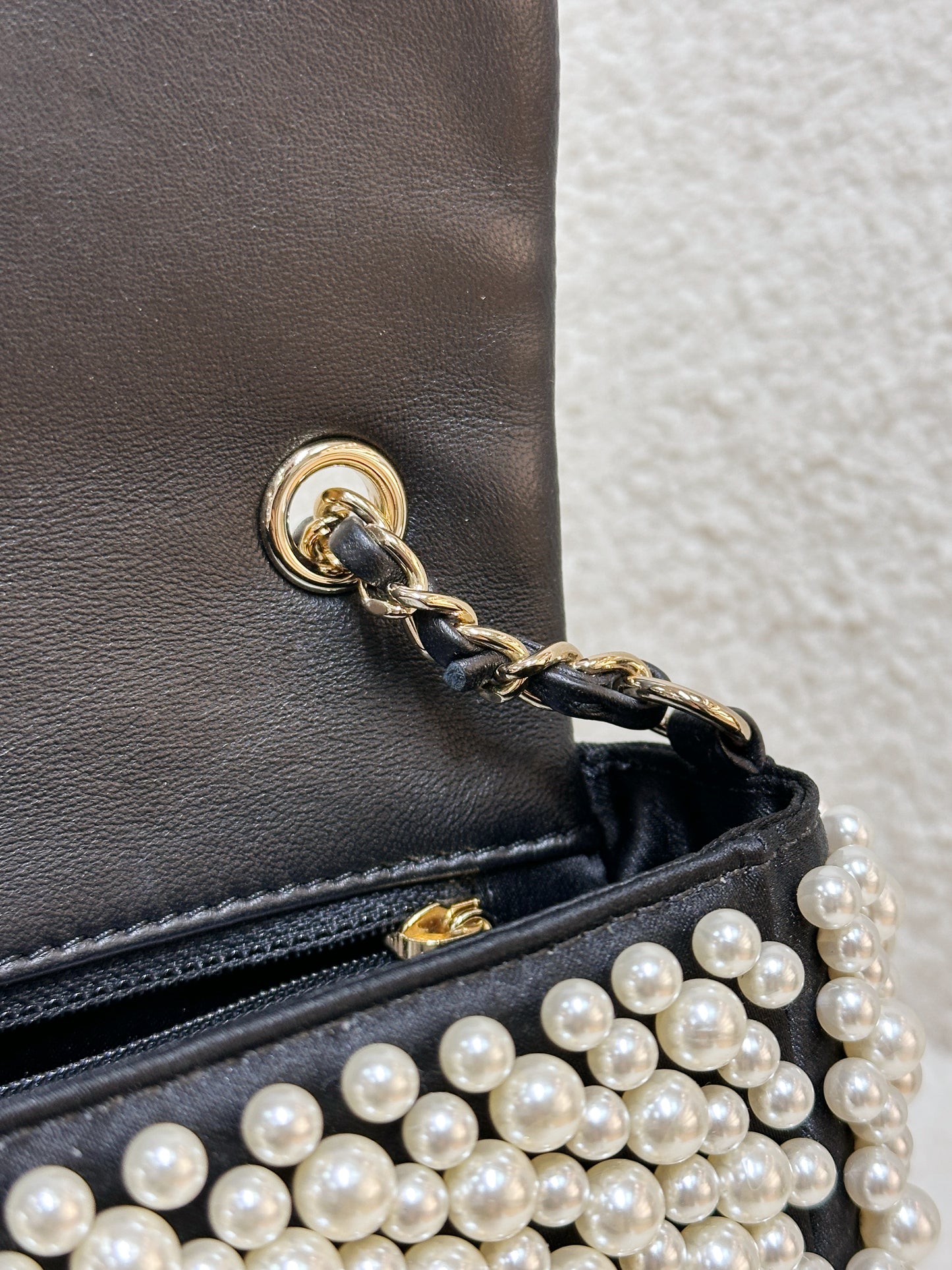 Chanel 19S Pearl On Flap Mini Rectangular Bag LGHW 2750 holo card