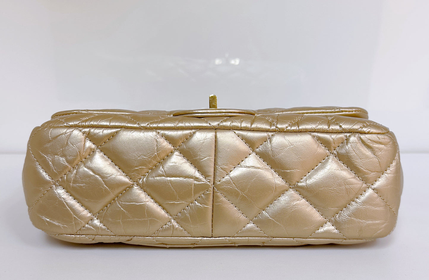 Chanel Aged Calfskin Quilted 2.55 Reissue Mini Hanger Flap Gold 2355 holo card