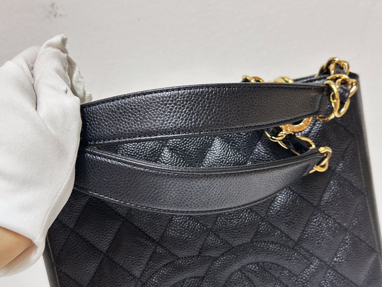 Chanel Caviar Quilted Petit Shopping Tote PST Black GHW 1608 holo card