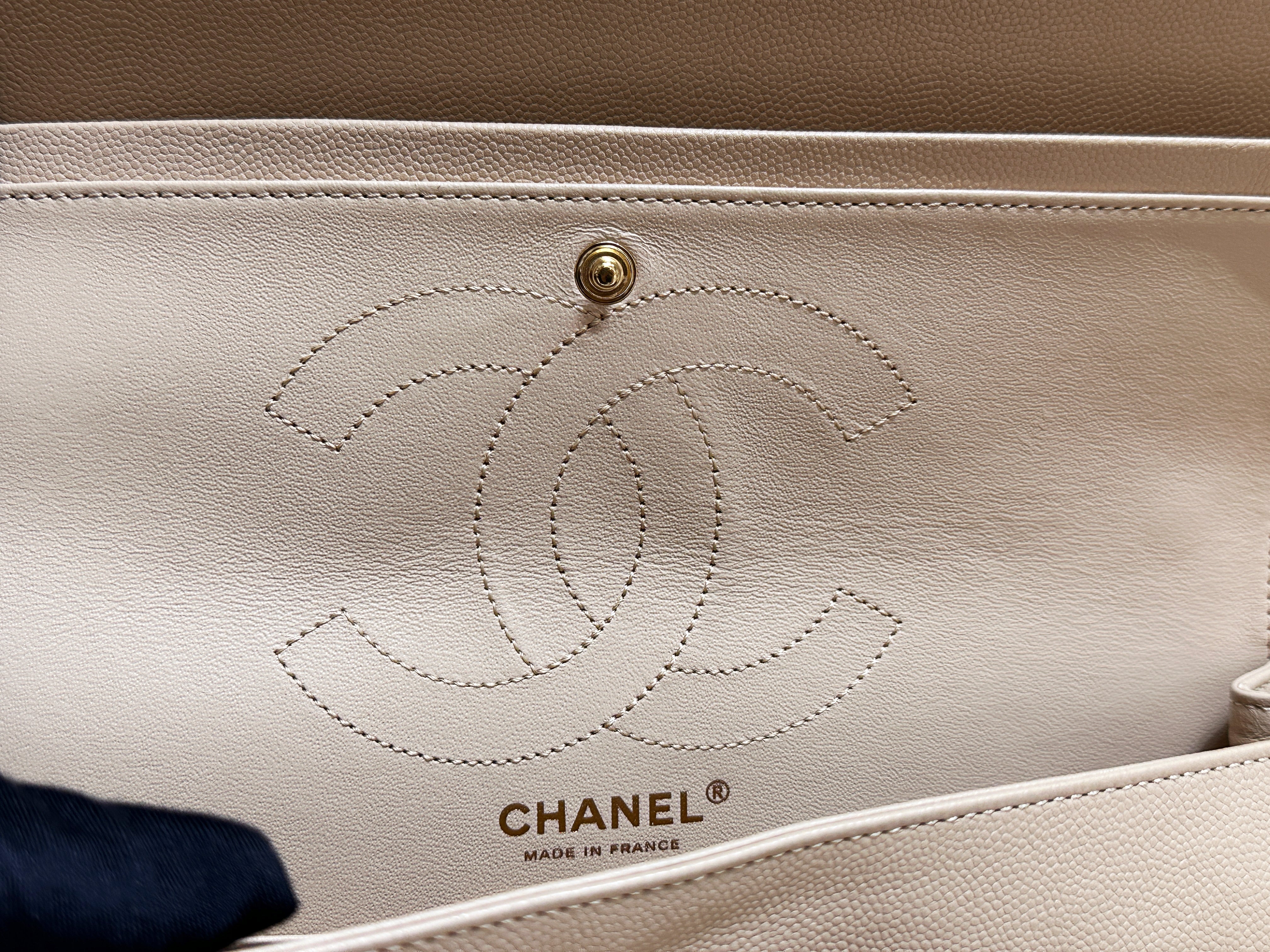 Chanel Classic Quilted Caviar 2.55 Reissue Flap Bag Beige 226 2353 holo card