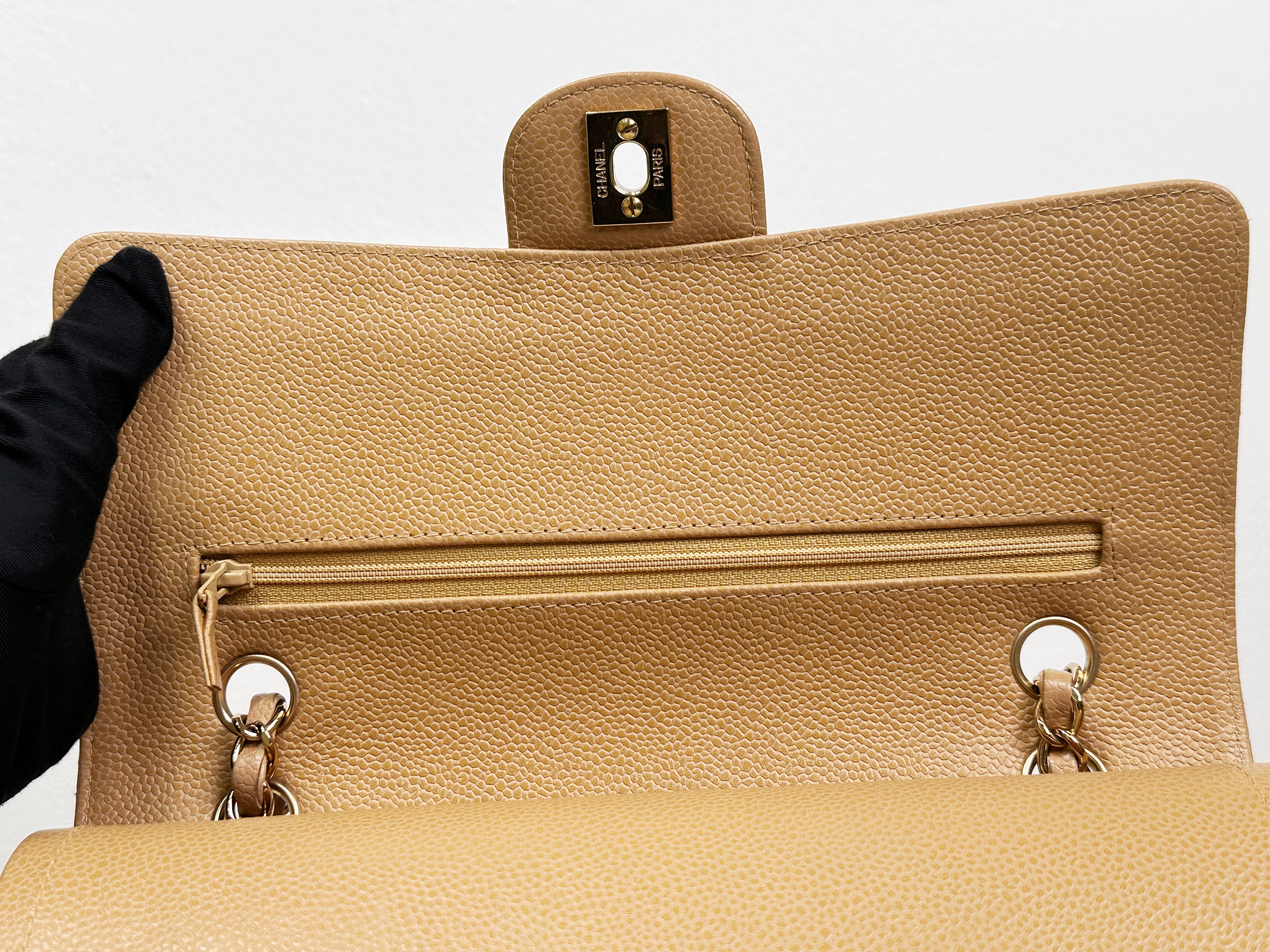 Preloved Authentic Chanel Vintage 24kGold Medium Caviar Quilted Double Flap Beige Bag