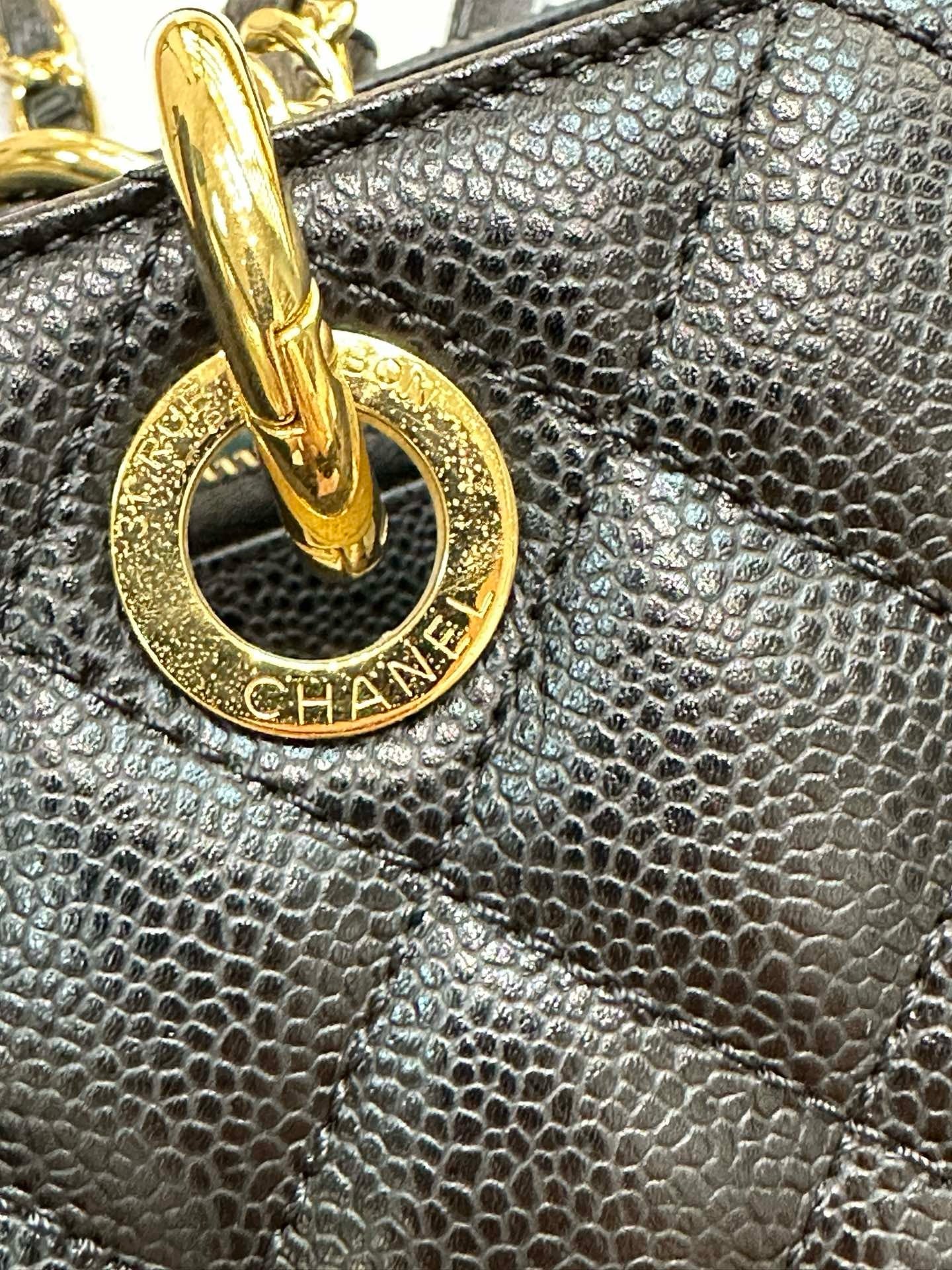 Chanel Caviar Grand Shopping Tote GST Black GHW