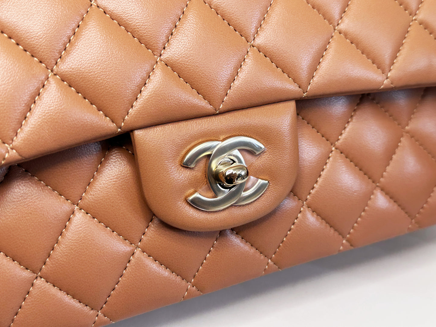 Chanel 21P Caramel Medium Lambskin Classic Double Flap Bag LGHW 3102 holo card