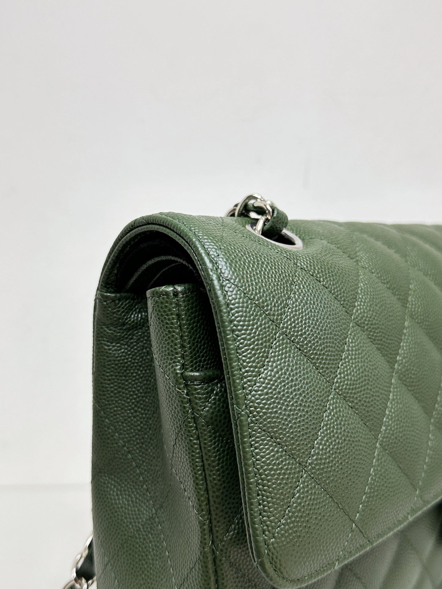 Chanel Medium Classic Quilted Double Flap Bag Green 2517 holo