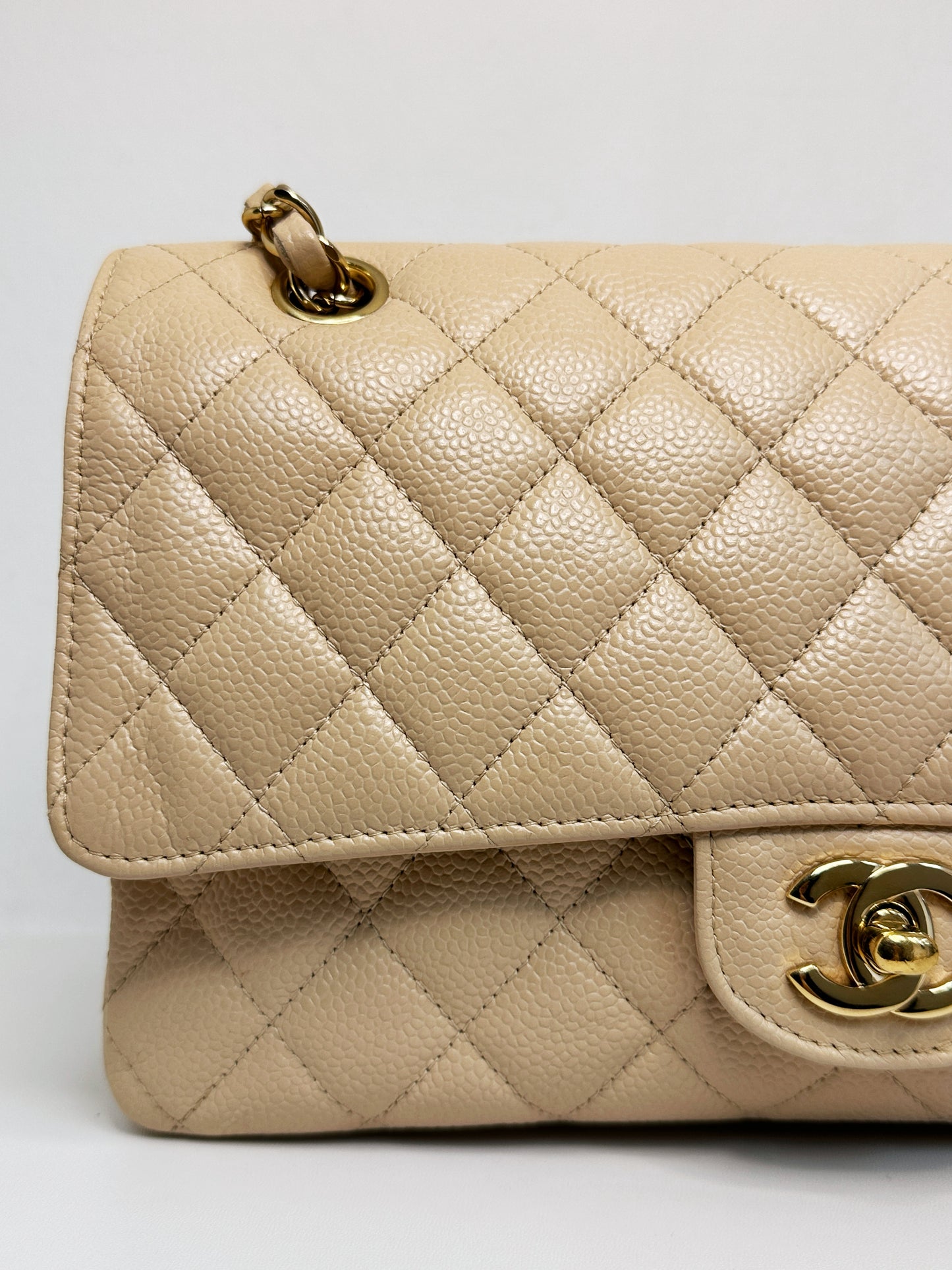 Chanel Medium Beige Classic Caviar Double Flap Bag GHW 2163 holo