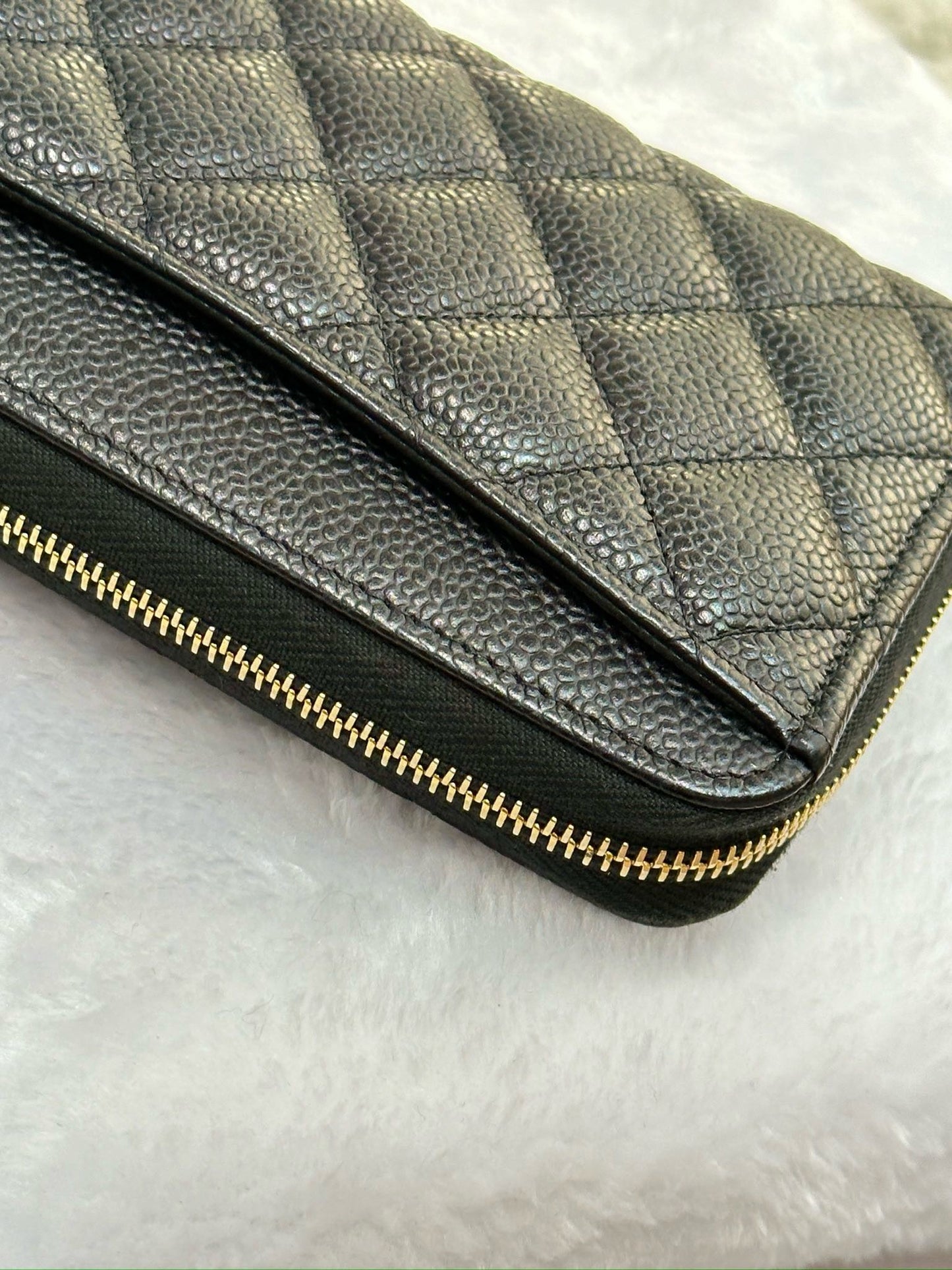 Chanel Caviar Long Zip Wallet Black GHW