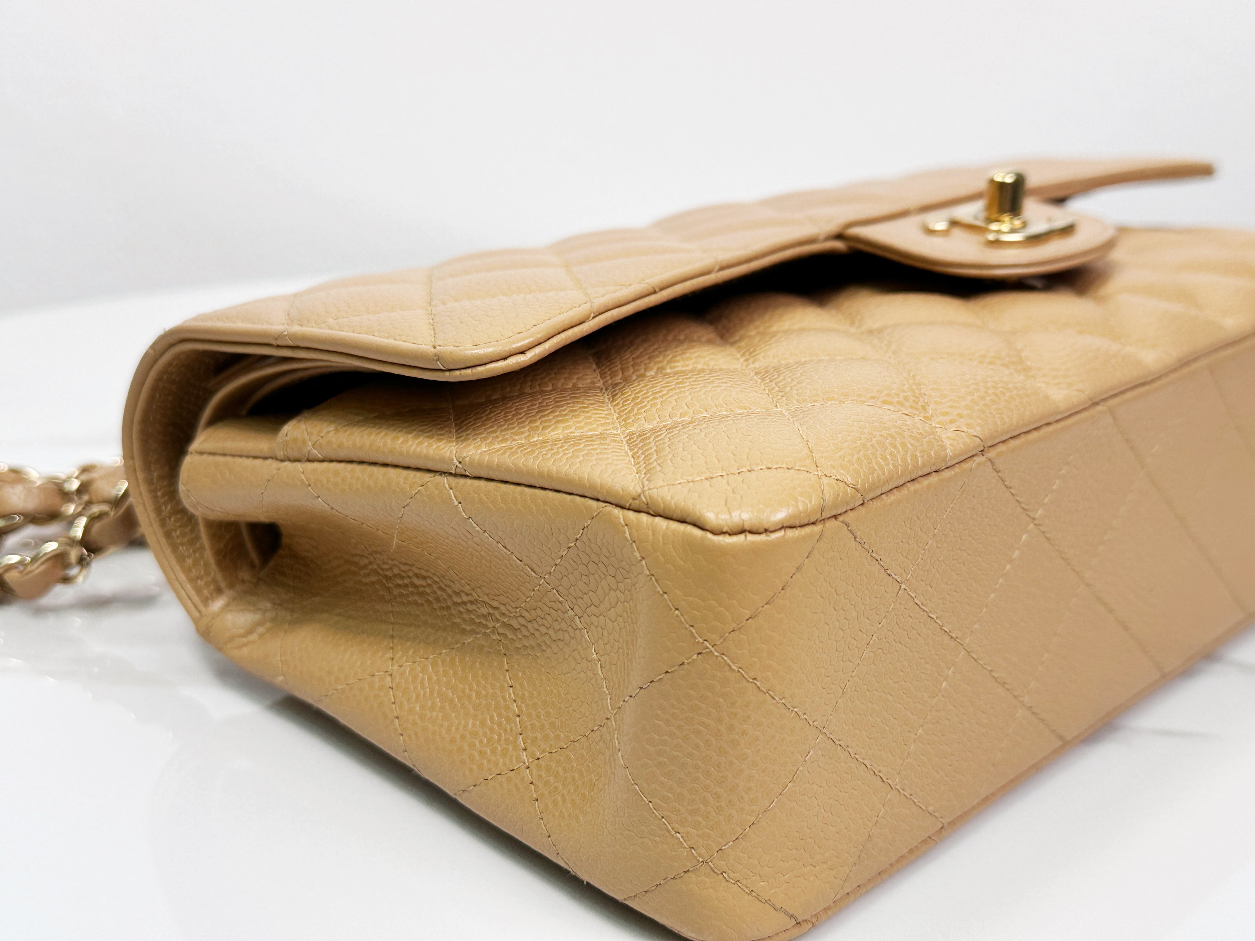 Preloved Authentic Chanel Vintage 24kGold Medium Caviar Quilted Double Flap Beige Bag