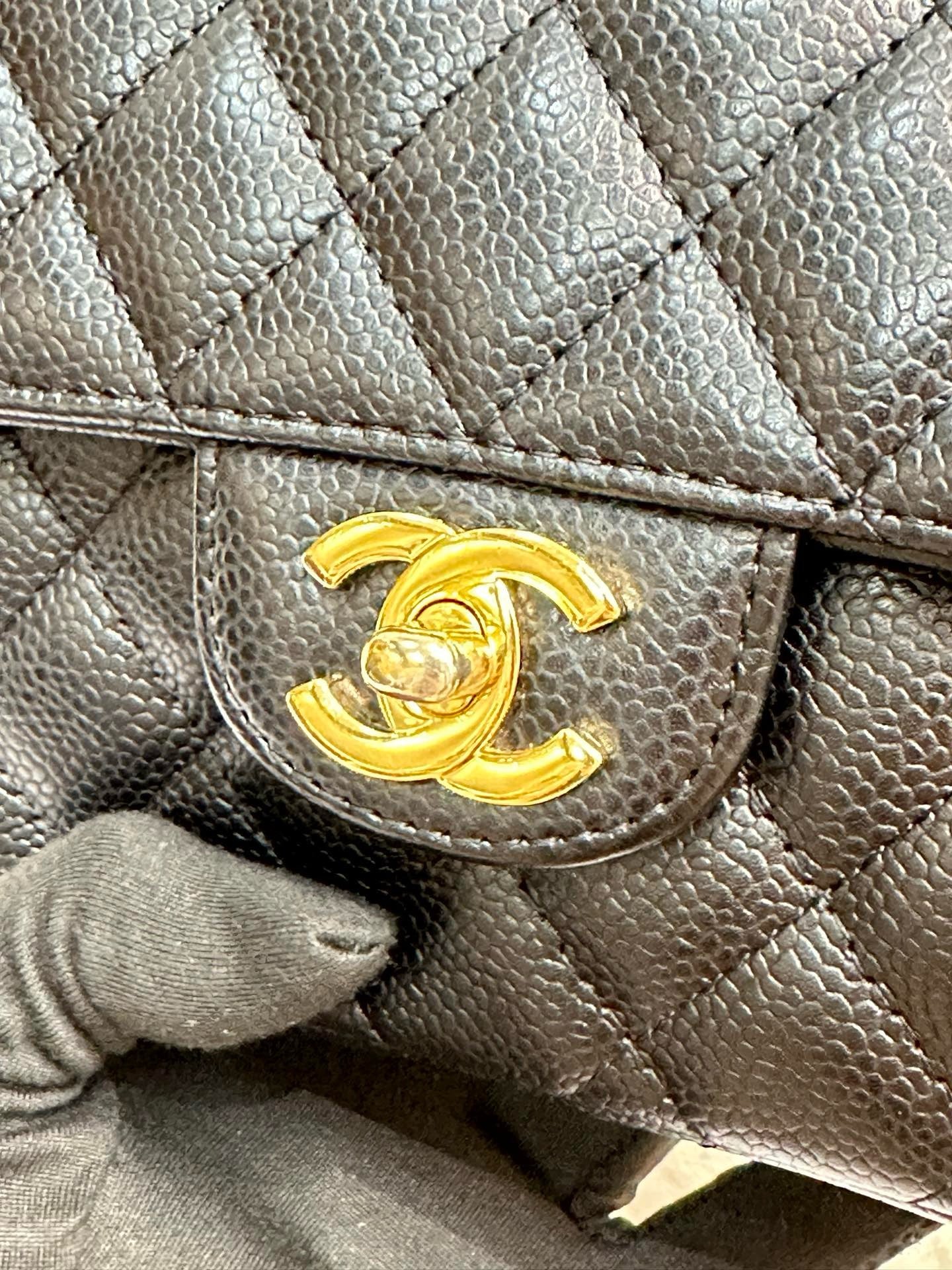 Chanel Caviar East West Flap Bag Black GHW  holo 1304 db