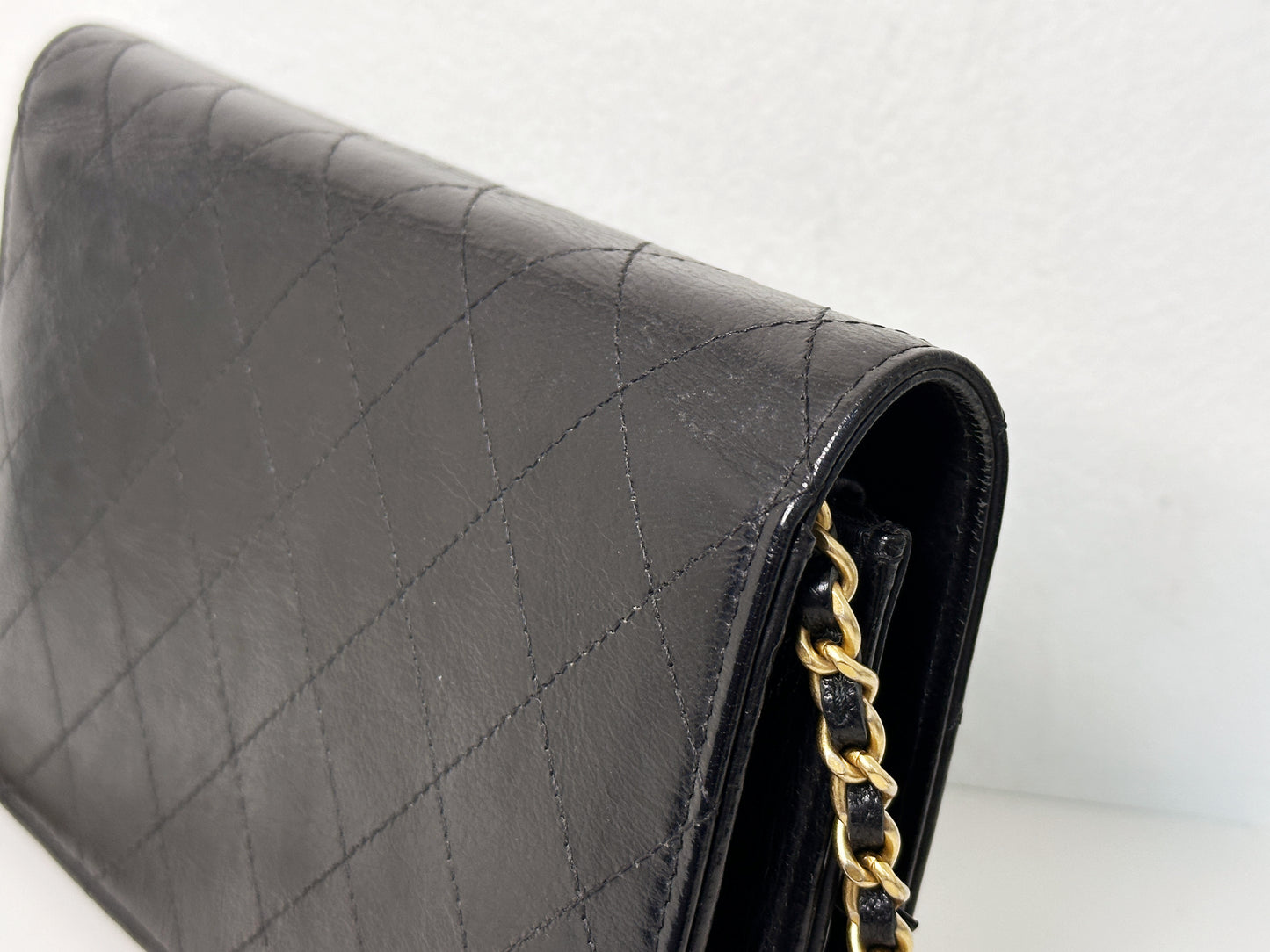 Chanel Golden Class Wallet on Chain Black 2650 holo card