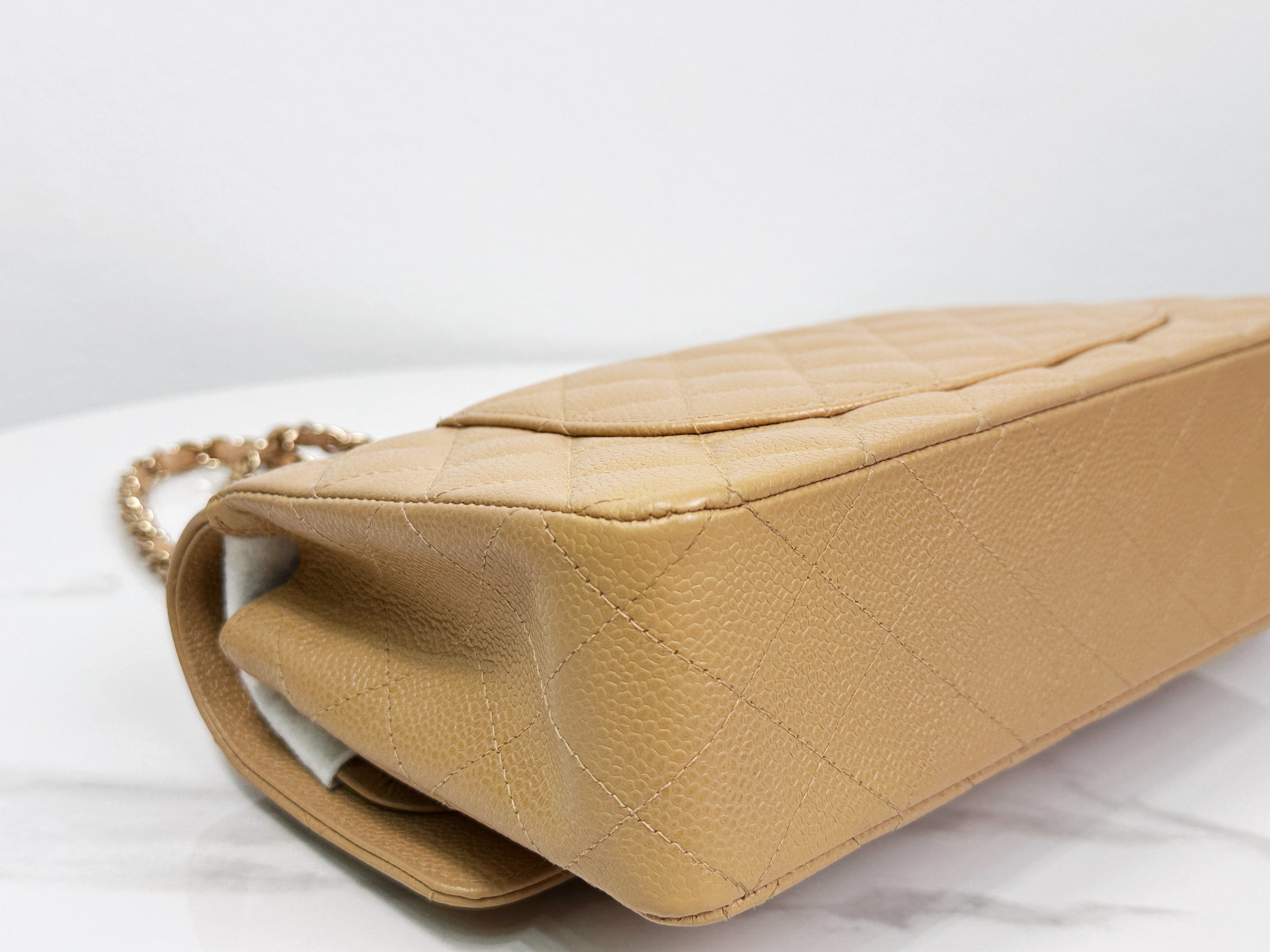 Preloved Authentic Chanel Vintage 24kGold Medium Caviar Quilted Double Flap Beige Bag