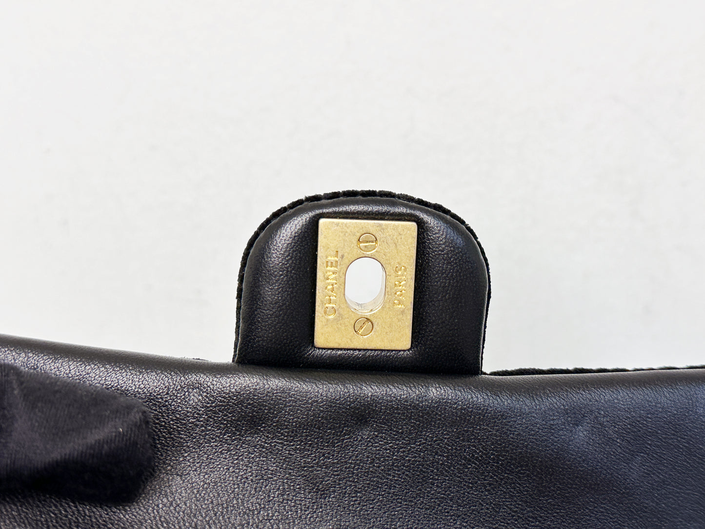 Chanel Mini Black Velvet Pearl Flap Bag X53U microchip