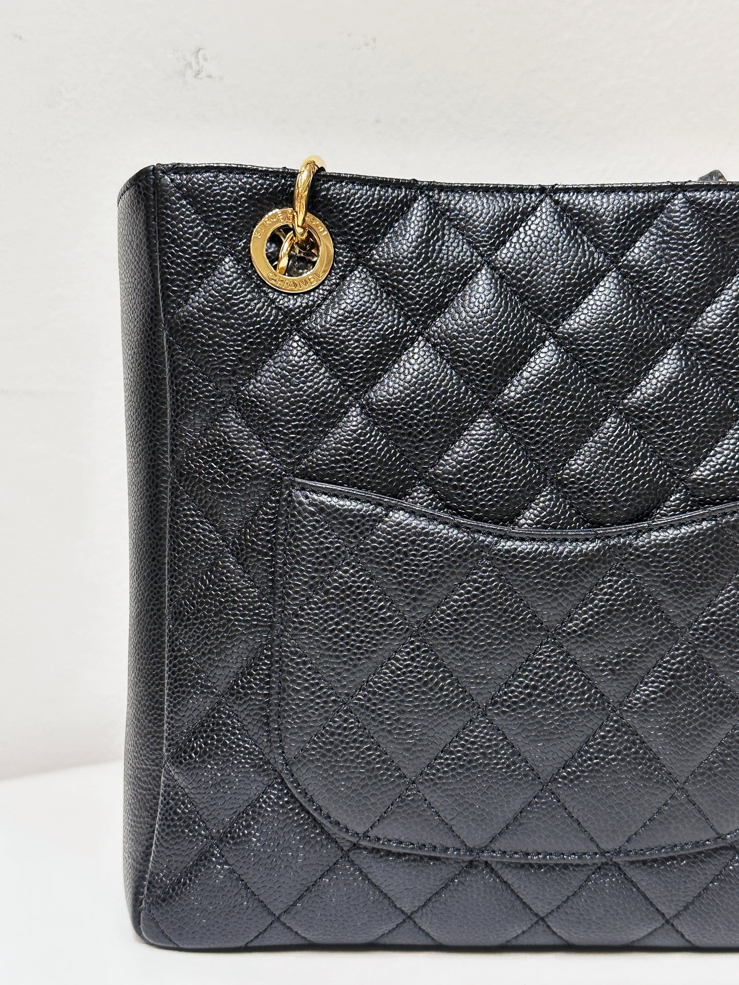 Chanel Caviar Quilted Petit Shopping Tote PST Black GHW 1608 holo card