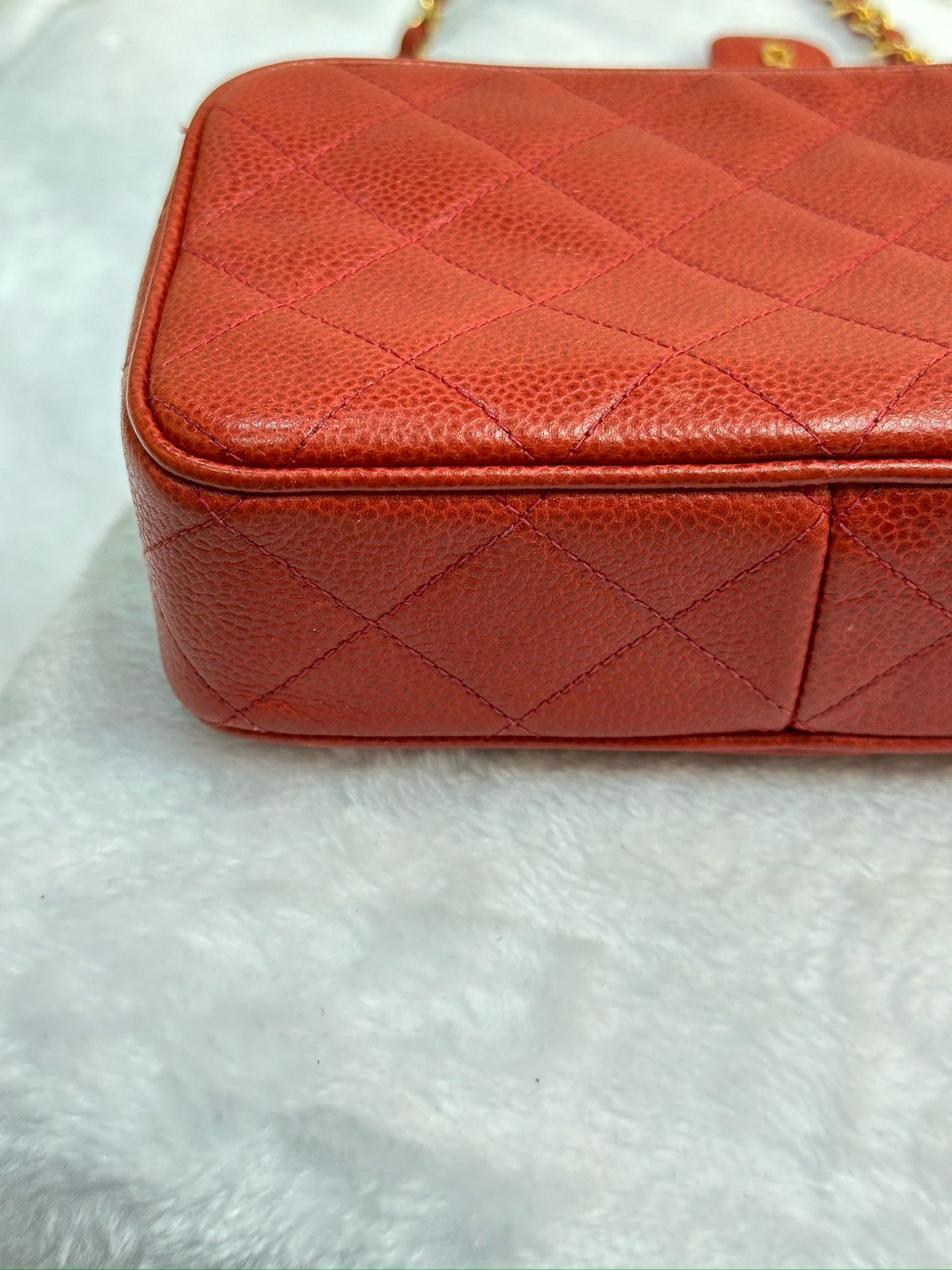 Chanel Caviar Quilted Camera Case Red