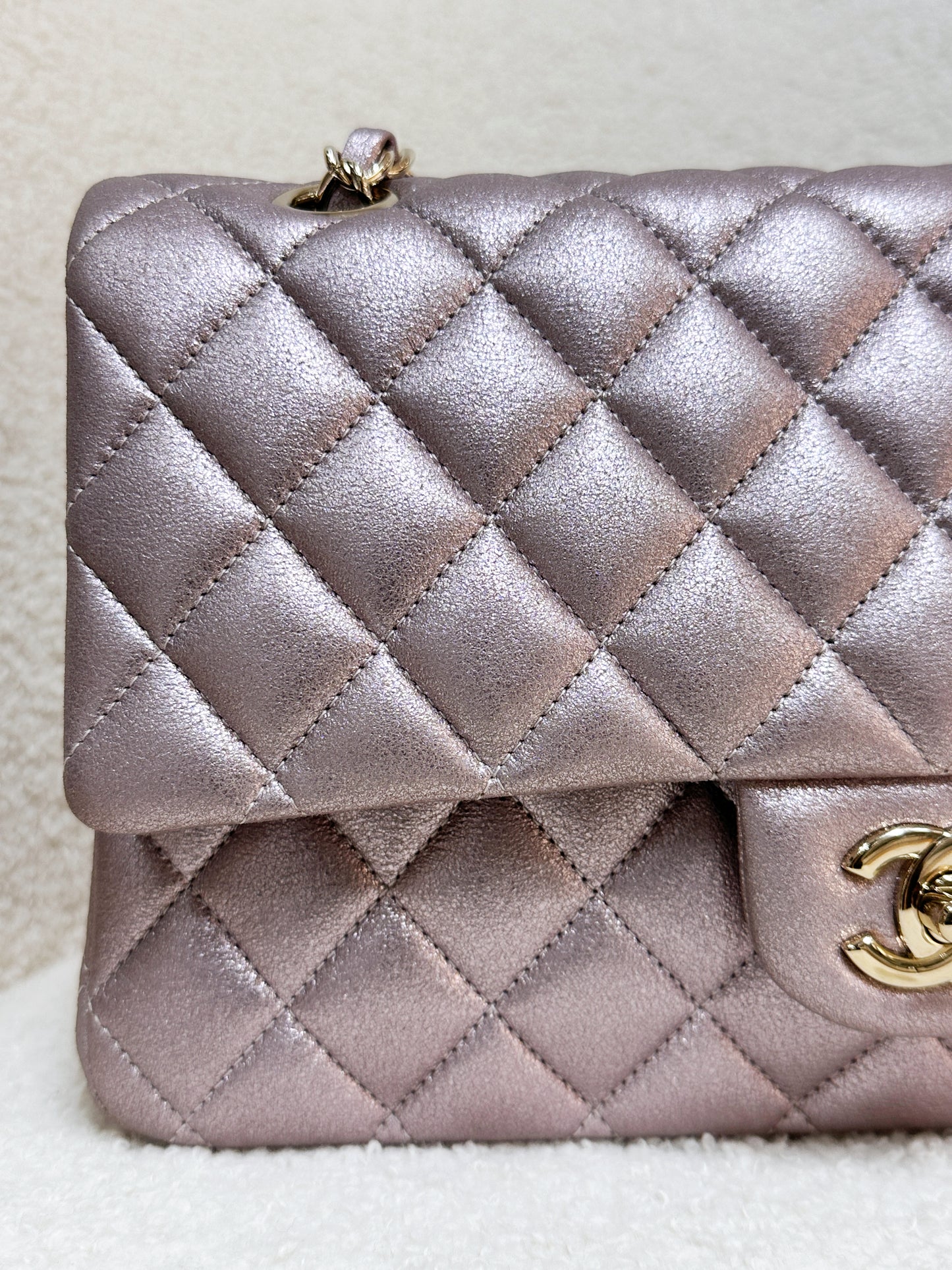 Chanel Classic Quilted Medium Double Flap Iridescent Pink (Calfskin)LGHW 1998 holo card