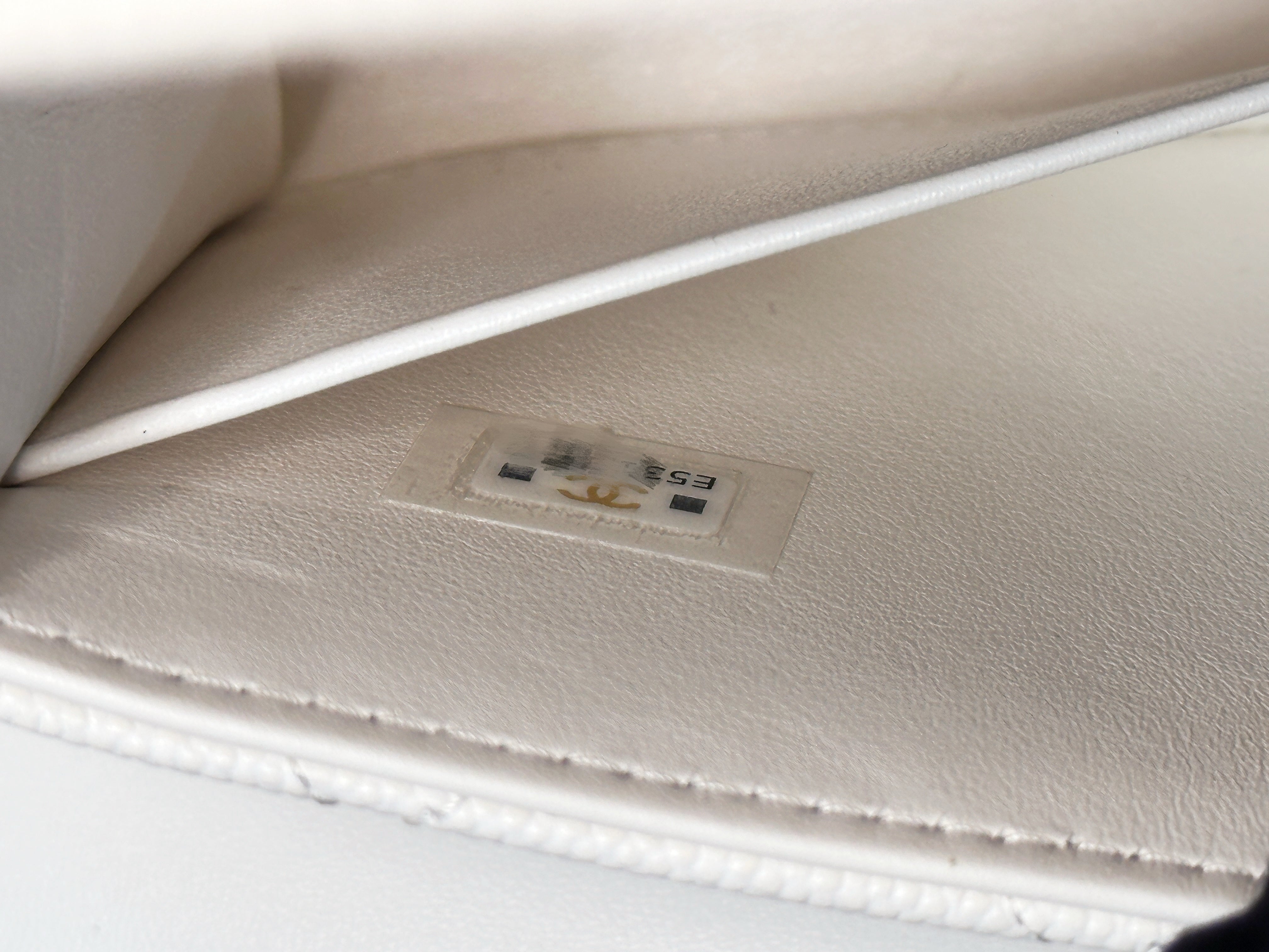 Chanel 23P Top Handle Kelly Clutch with Chain in White Caviar GHW