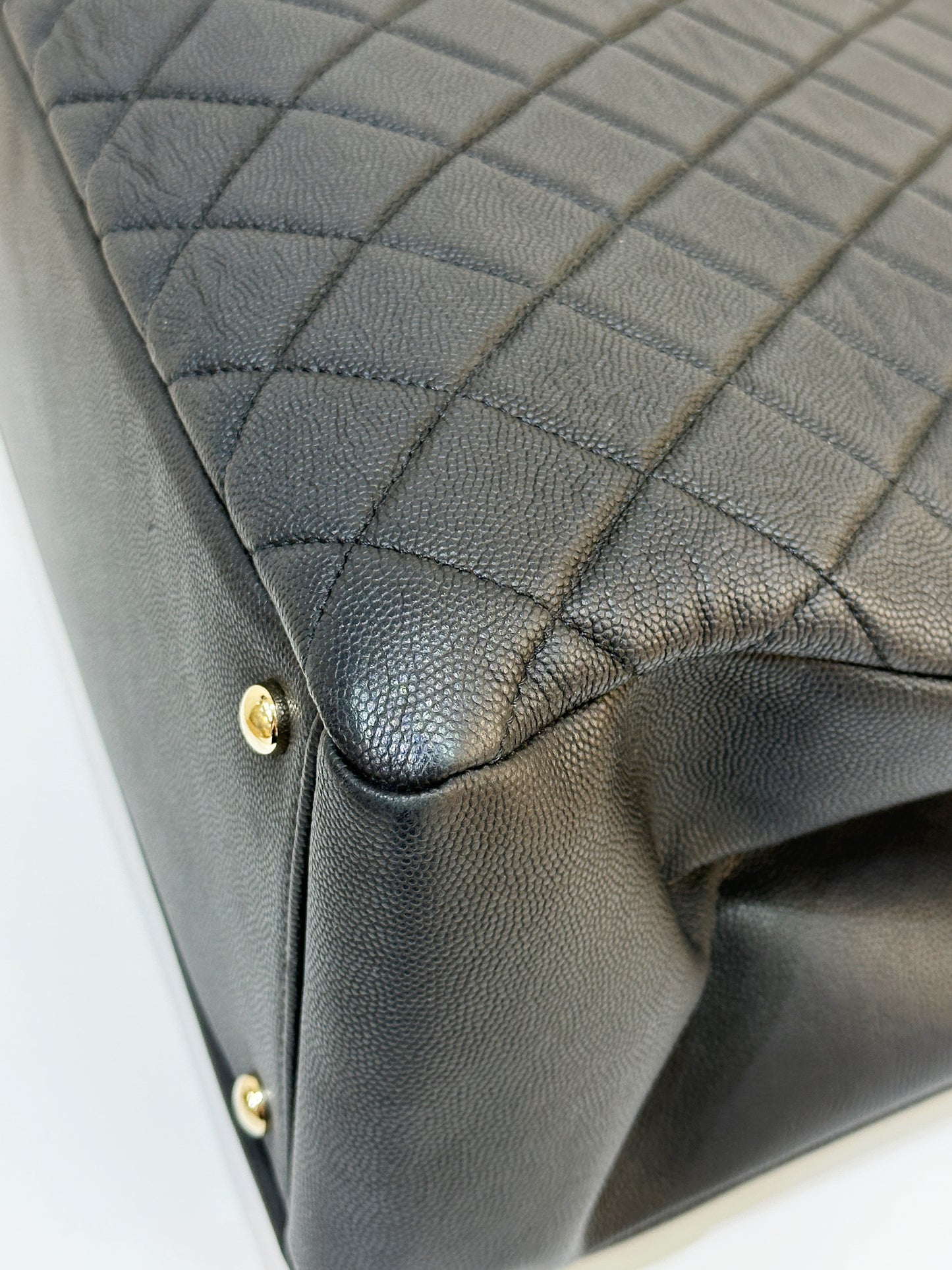 Chanel Caviar Quilted Large Business Affinity Shopping Bag Black 3043 holo card