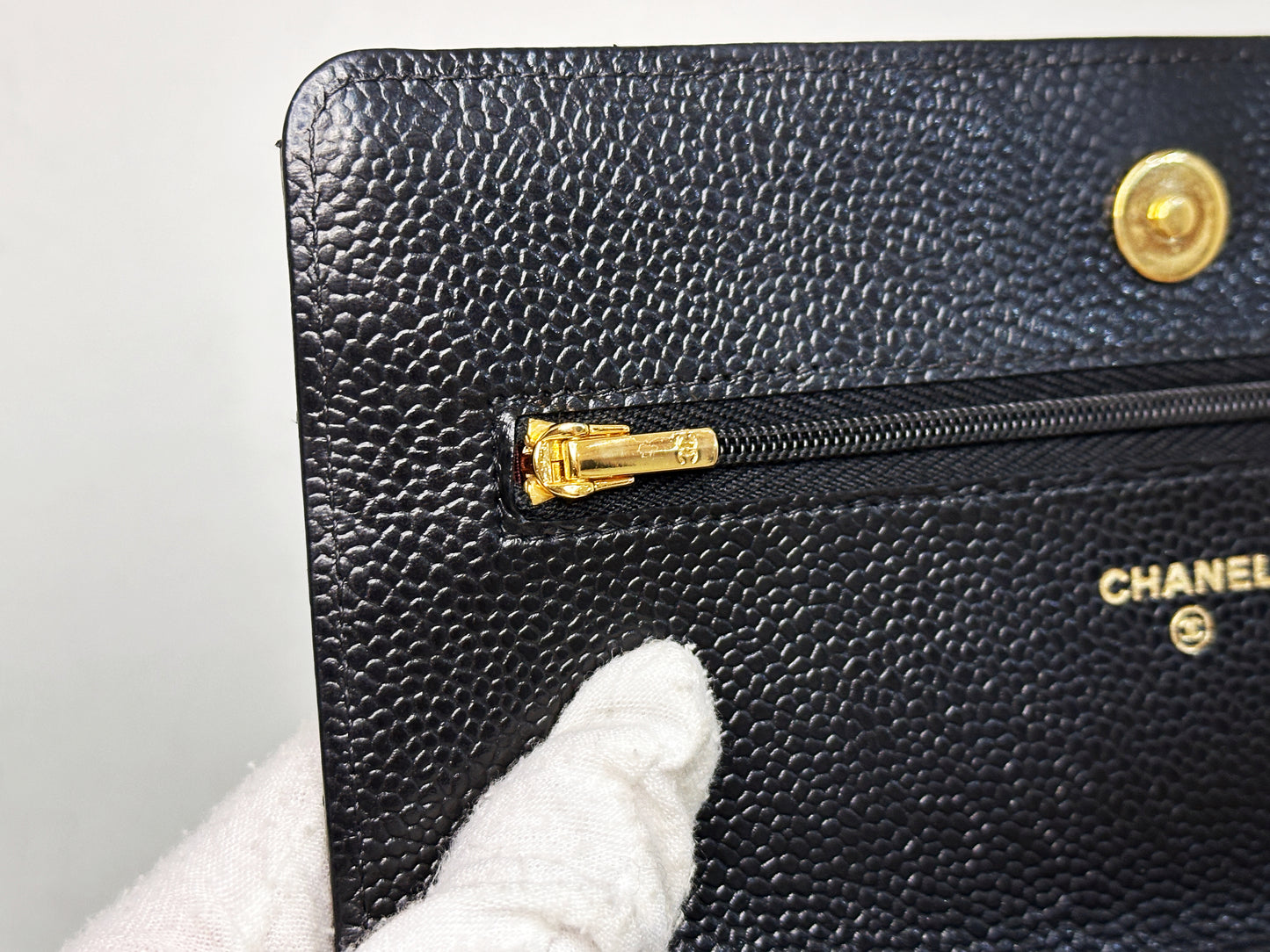 Chanel Classic Wallet on Chain Caviar Black GHW 2859 Holo card