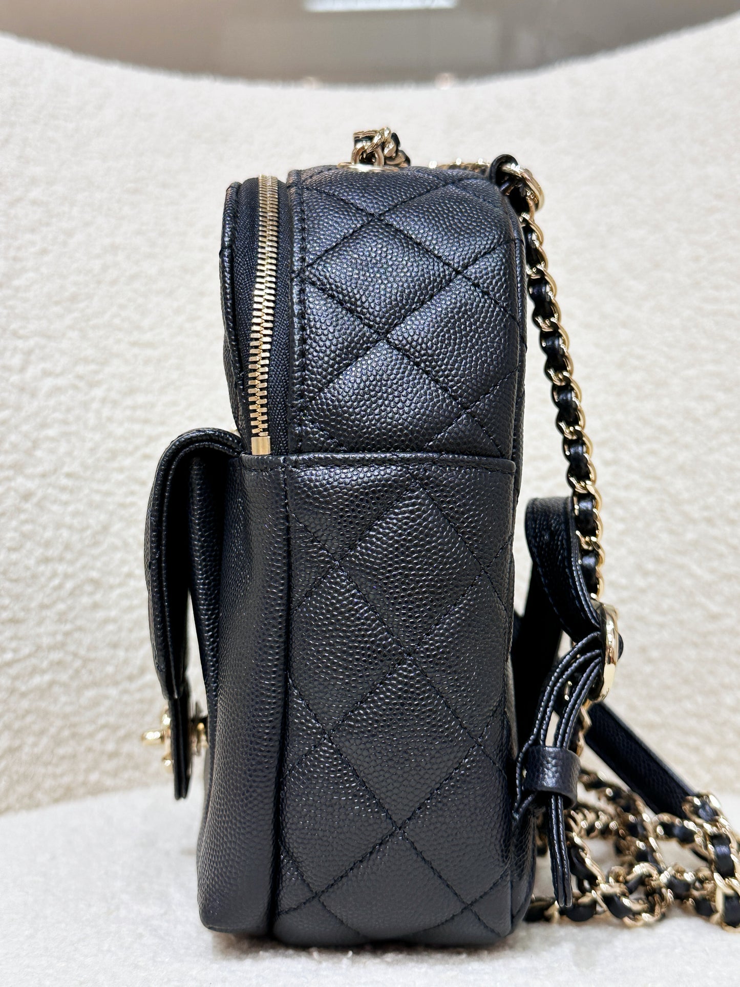 Chanel CC Day Backpack Quilted Caviar Mini Black 268 holo card