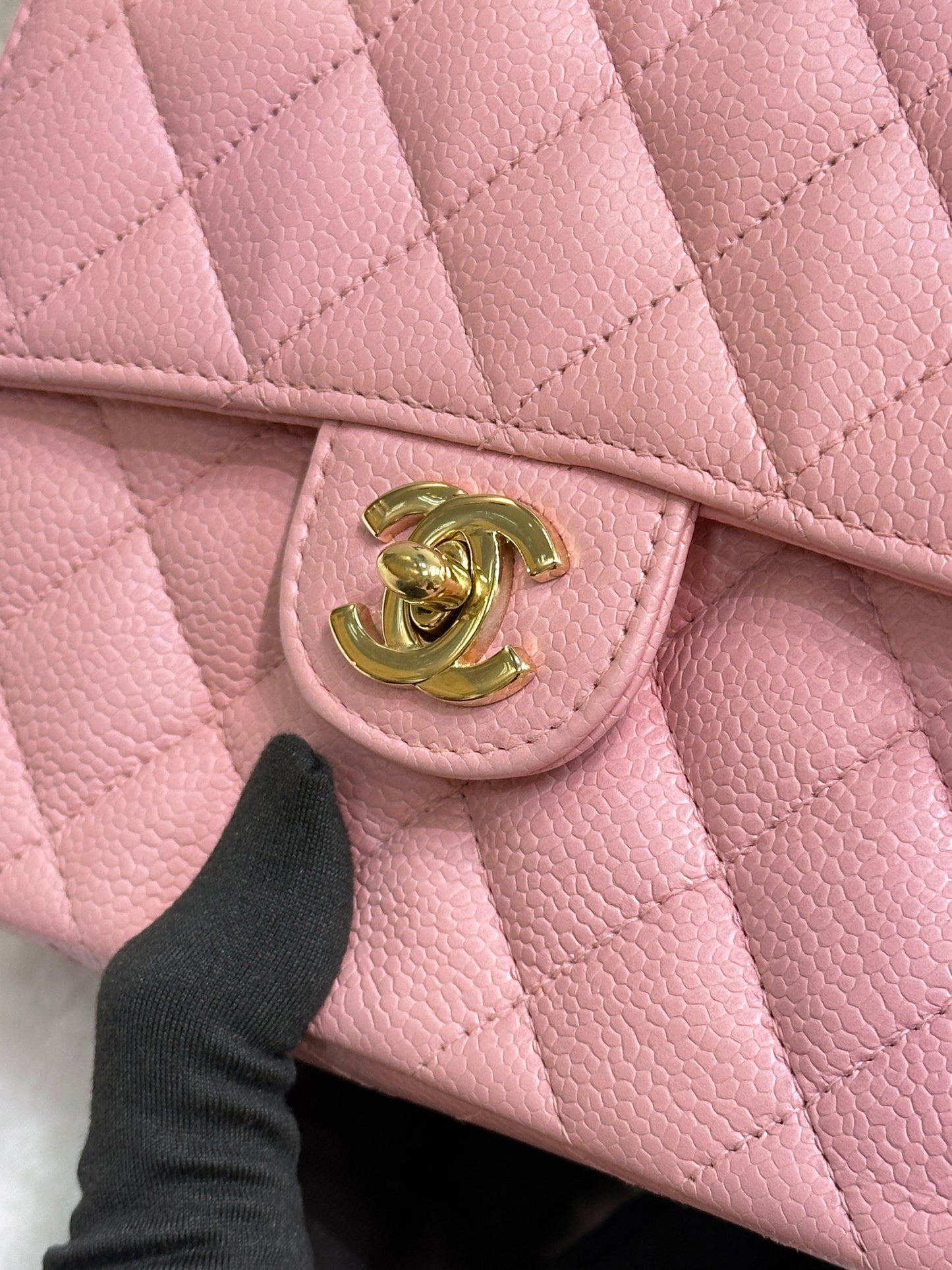 Chanel Mini Square Classic Caviar Flap Pink. Body lightly touched