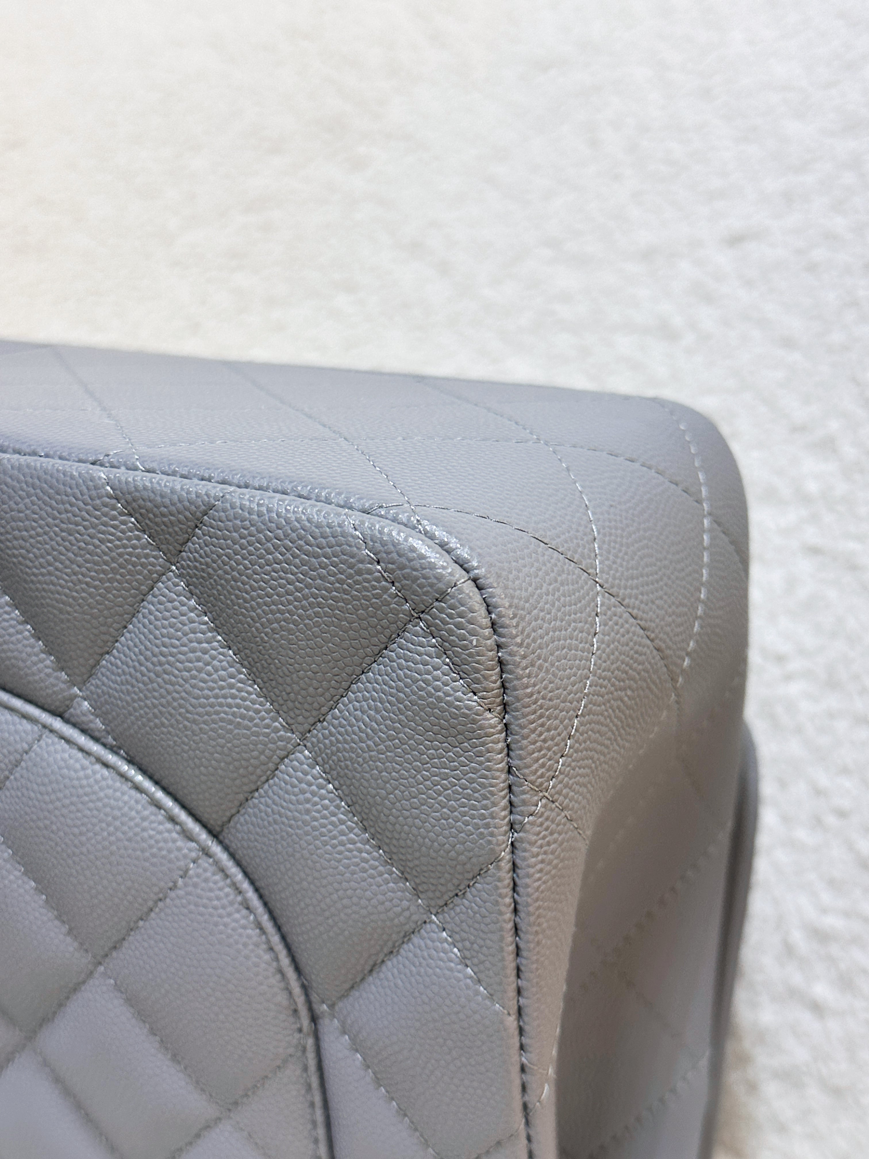 Chanel Jumbo Caviar Classic Quilted Double Flap Bag Light Grey LGHW 2910 holo card