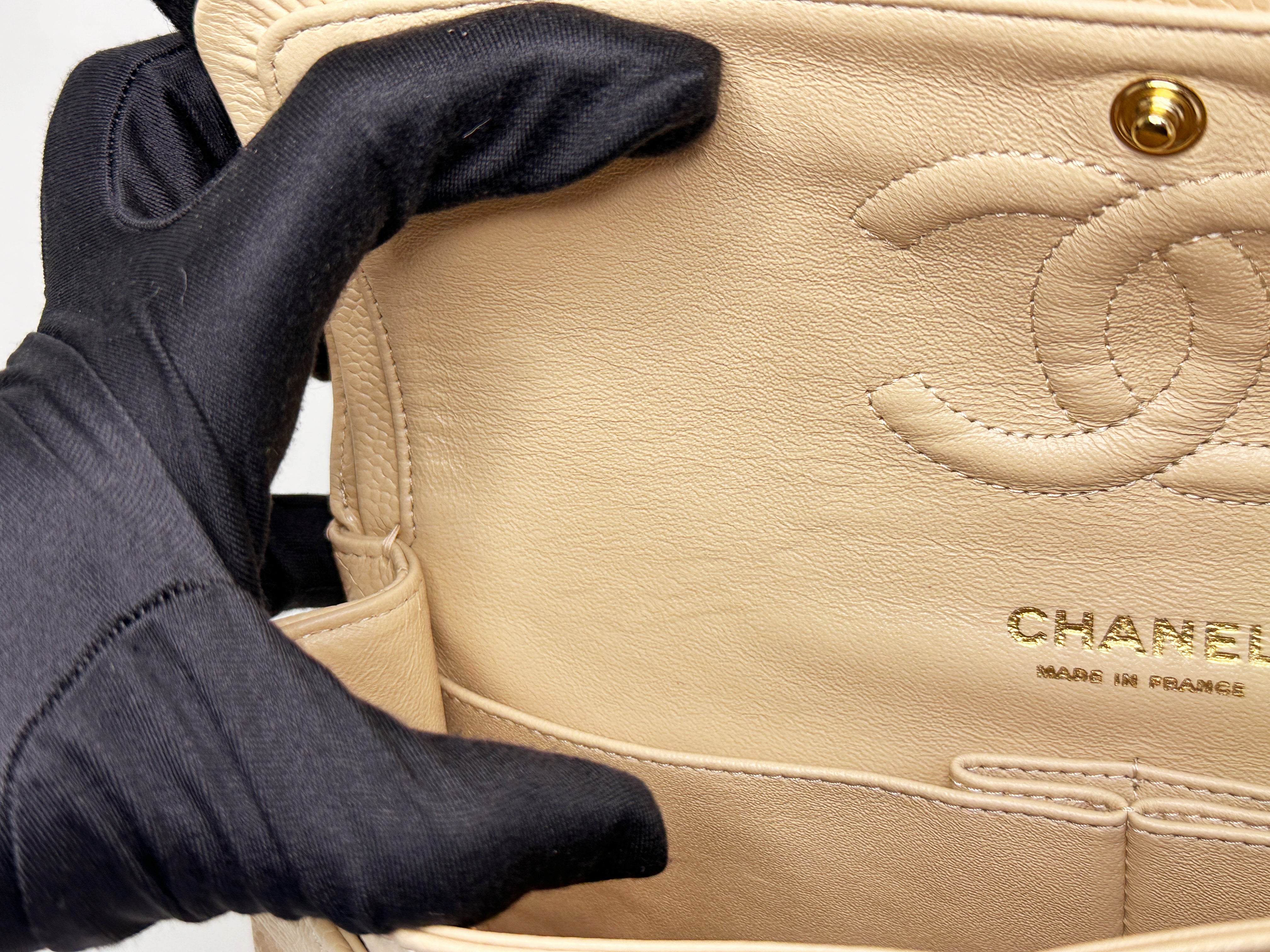 Chanel Medium Beige Classic Caviar Double Flap Bag GHW 2163 holo