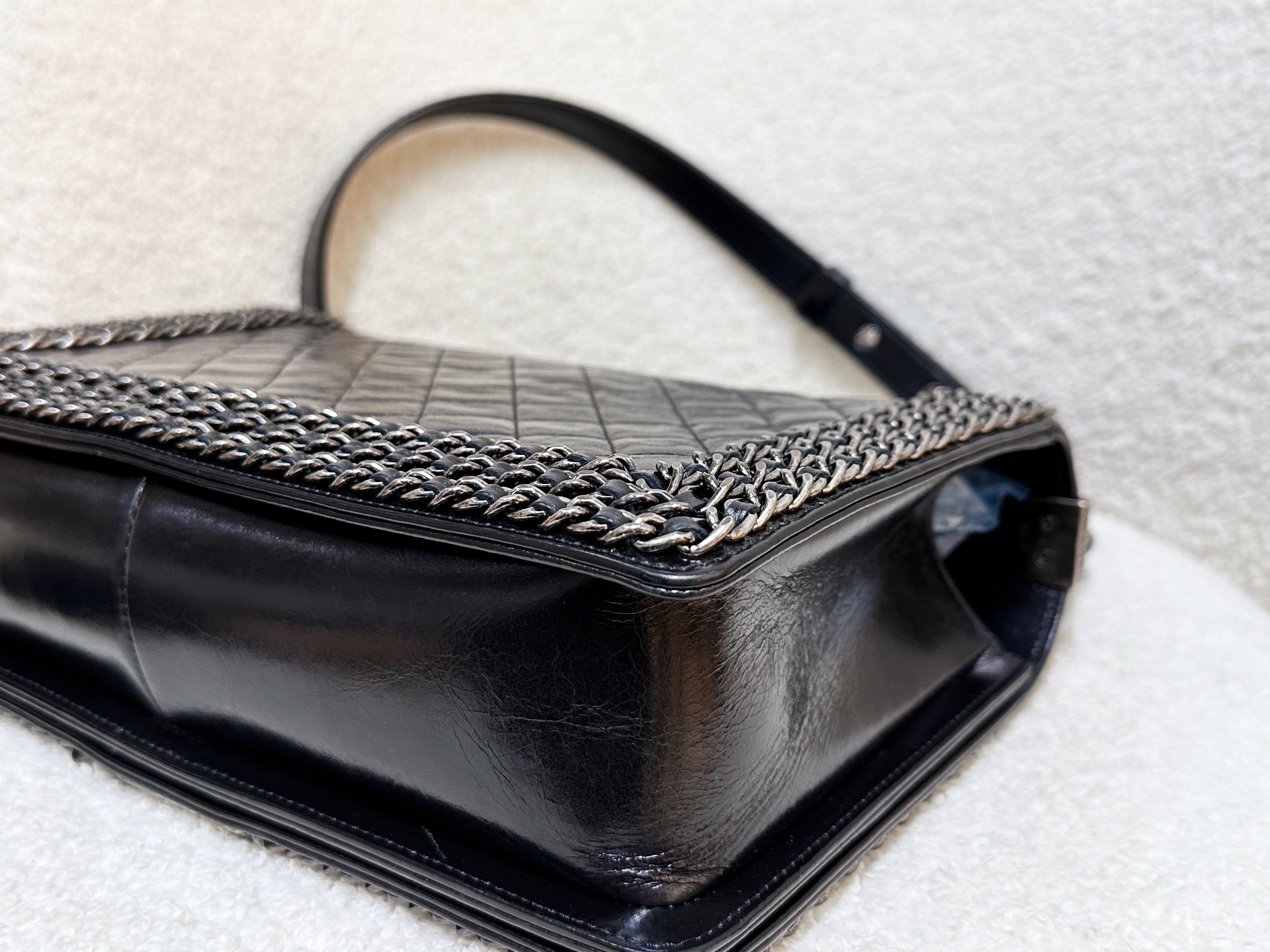 Chanel Boy Black Leather Chain Shoulder Bag 2099 holo card