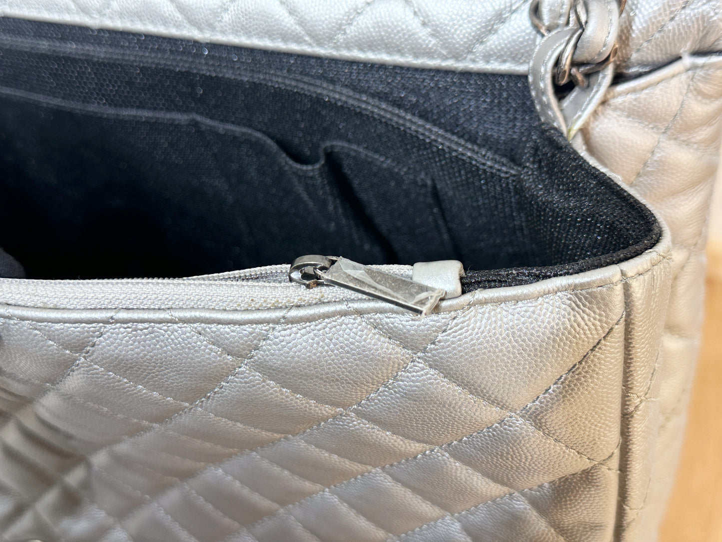 Chanel 2017 Caviar Classic Quilted XXL Travel Flap shoulder bag Metallic Silver SHW 2257 holo card