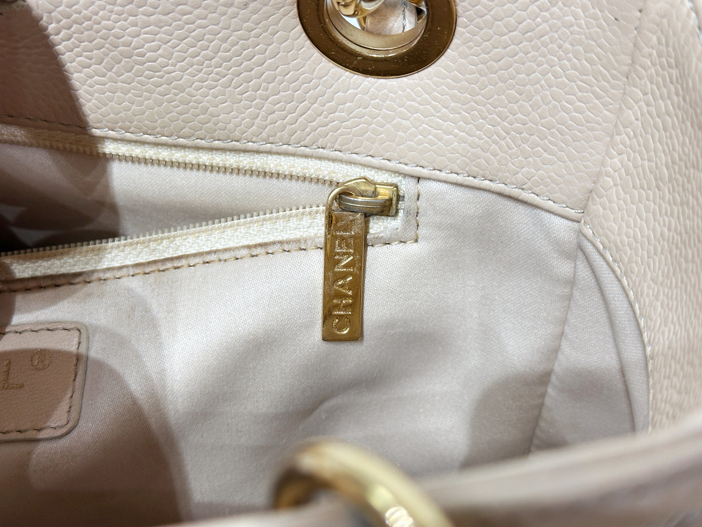 Chanel Caviar Quilted Petit Shopping Tote PST Beige GHW 1551 holo
