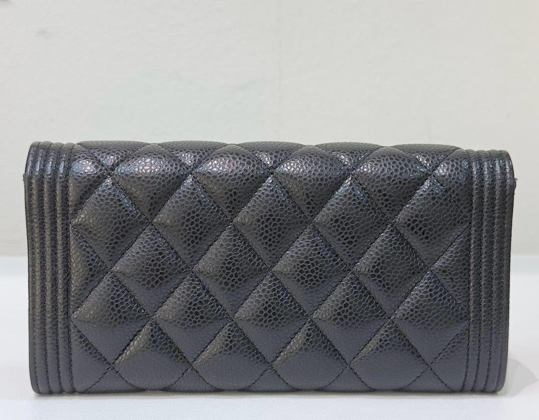 CHANEL LeBoy Flap Wallet Quilted Caviar Black