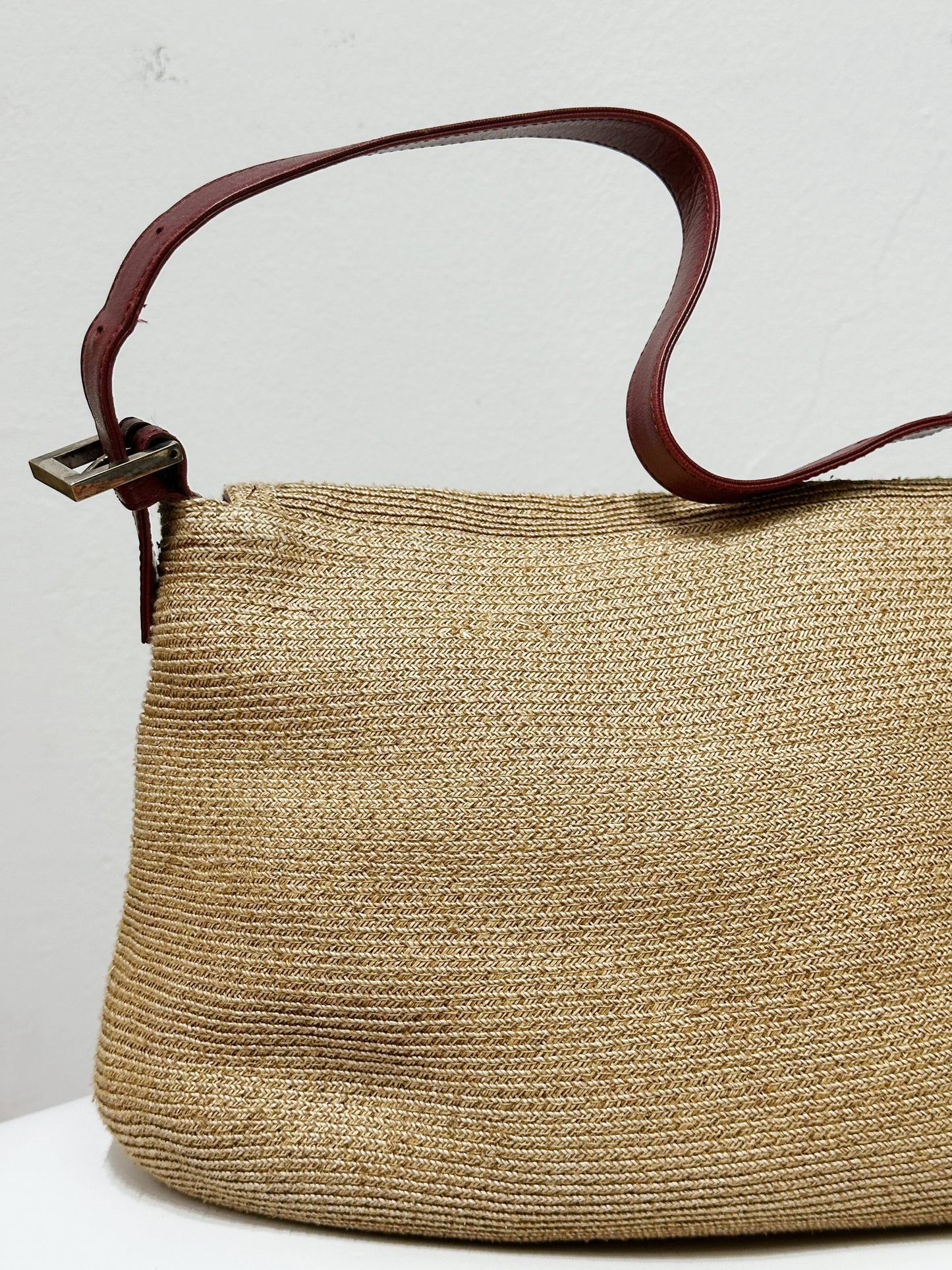 Fendi Mamma Baguette Raffia Straw Shoulder Bag Red Leather Strap