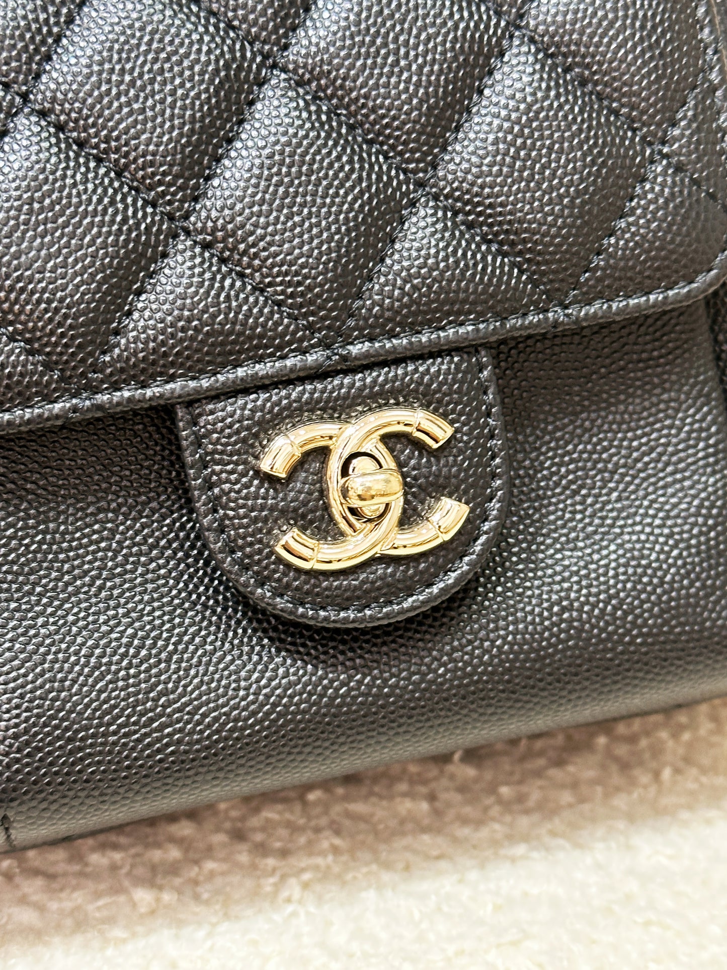 Chanel CC Day Backpack Quilted Caviar Mini Black 268 holo card