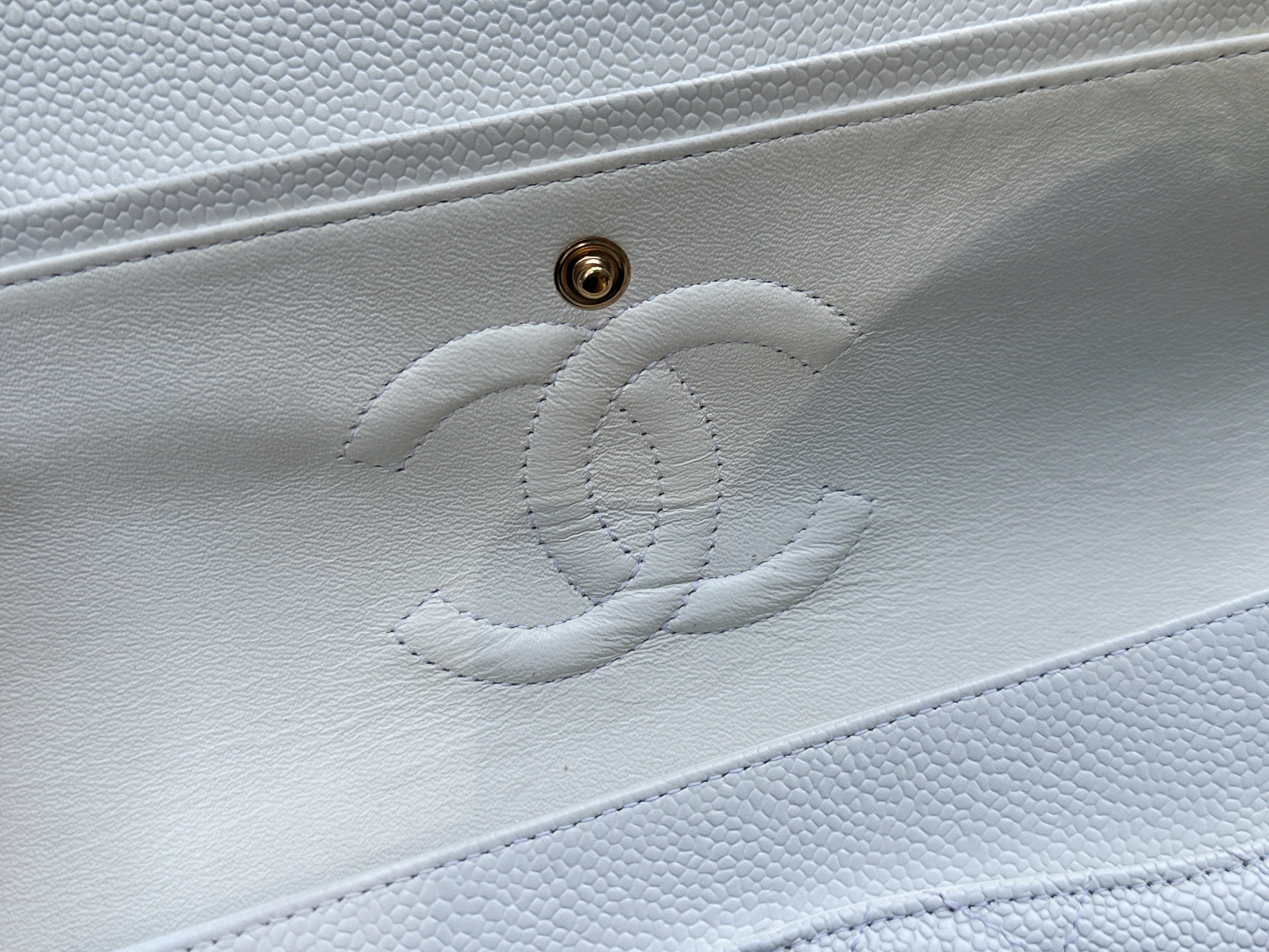 Chanel White Caviar Medium Classic Double Flap Bag 1350 holo