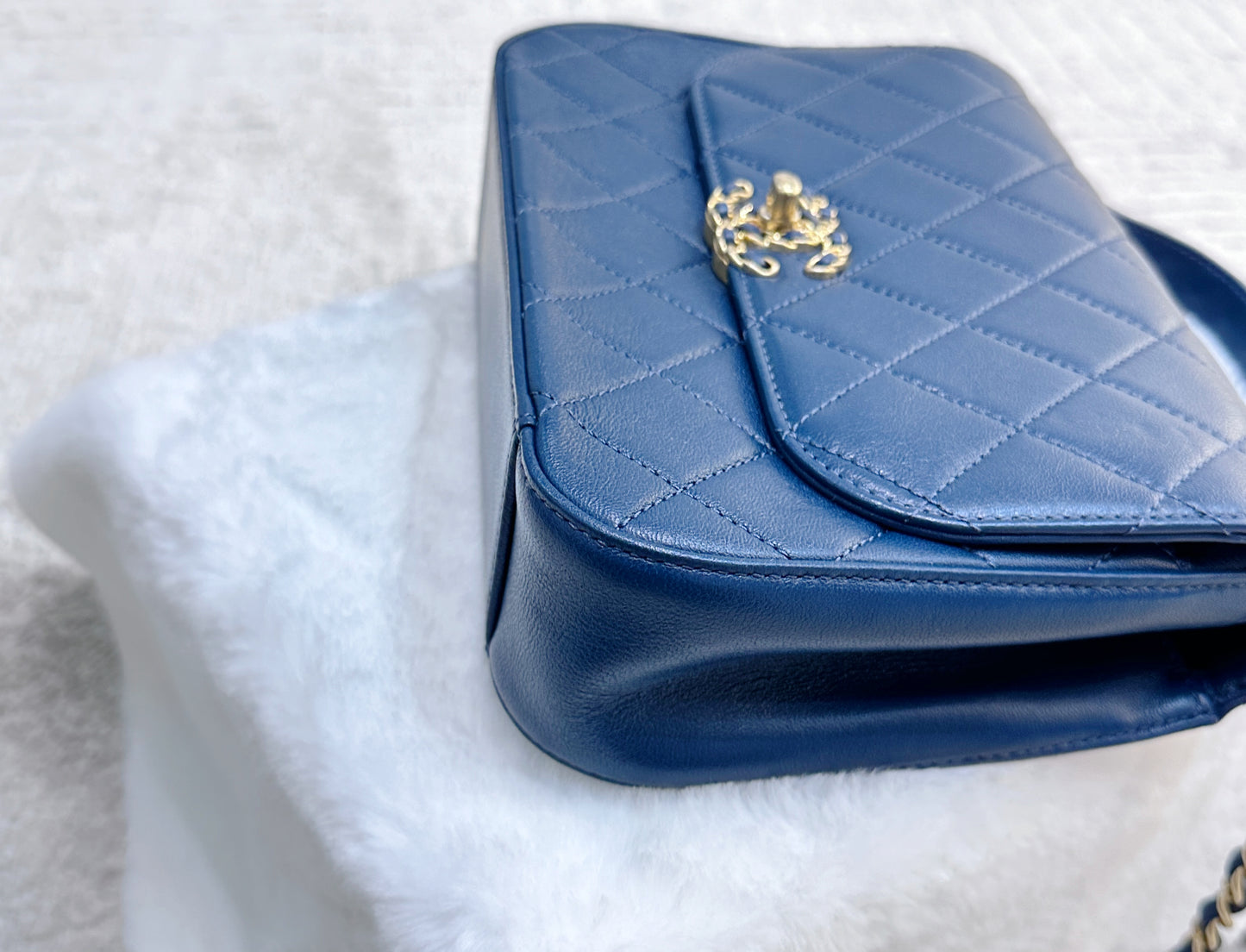 CHANEL Infinity Chain Quilted Leather Crossbody Bag Blue