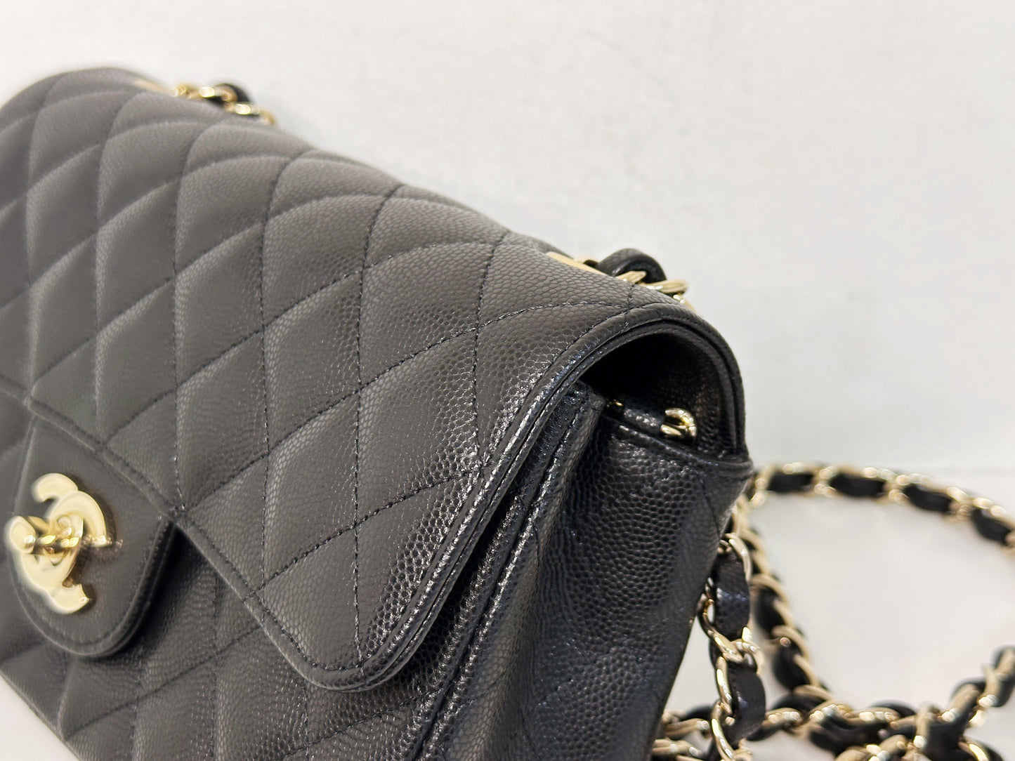 Chanel Caviar Classic Quilted Mini Rectangular Flap black GHW 2353 holo card