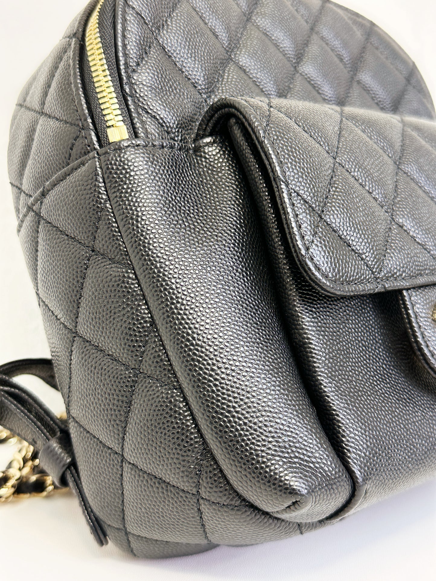 Chanel CC Day Backpack Quilted Caviar Mini Black 268 holo card