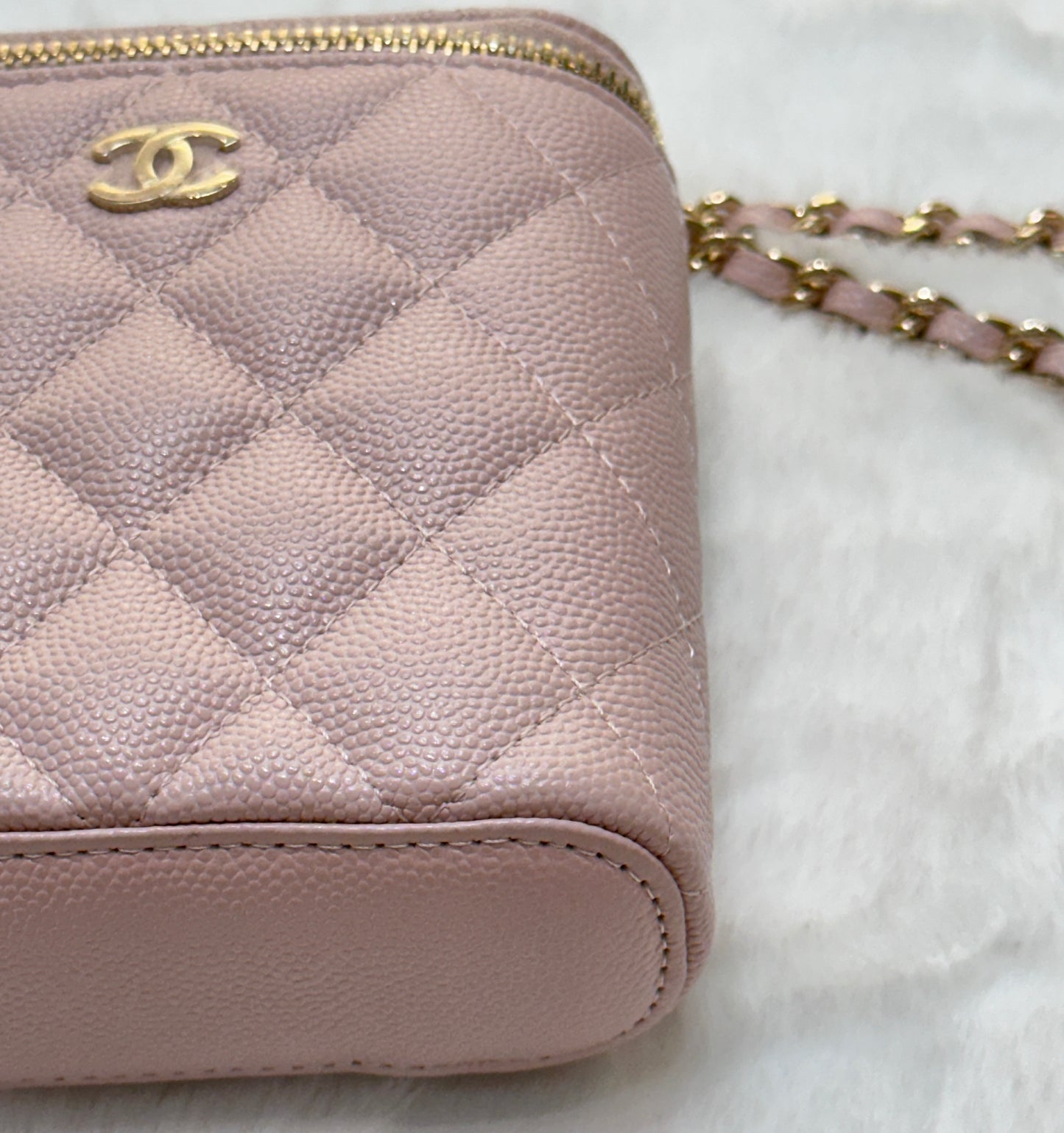 CHANEL Caviar Quilted Small Vertical Coco Beauty Vanity Case With Chain Light Pink