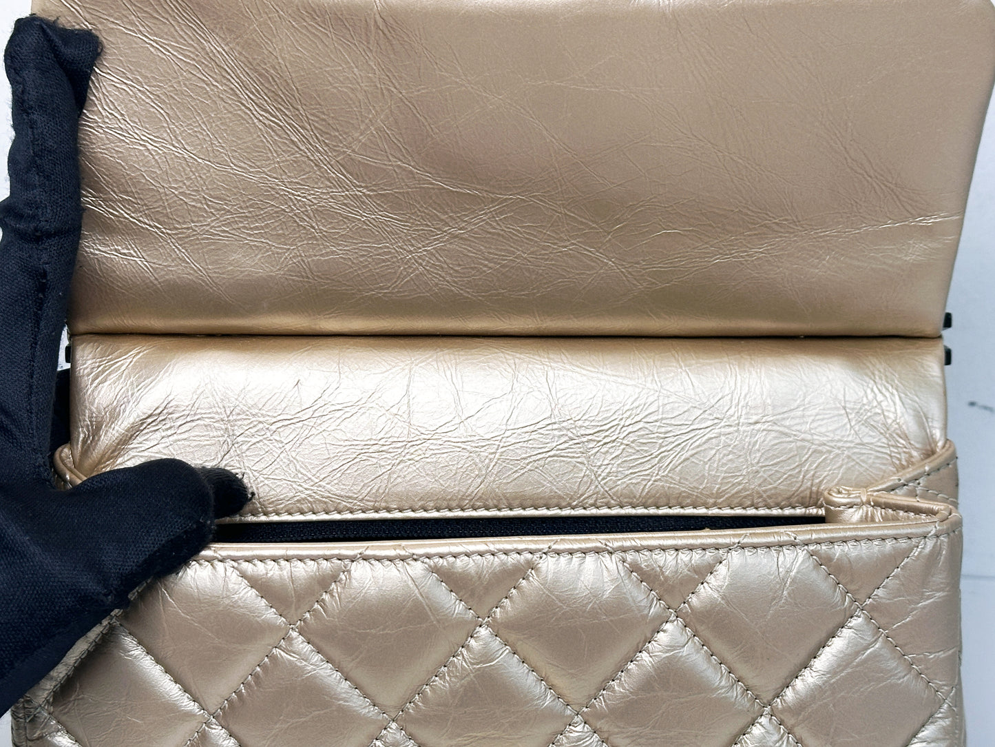 Chanel Aged Calfskin Quilted 2.55 Reissue Mini Hanger Flap Gold 2355 holo card