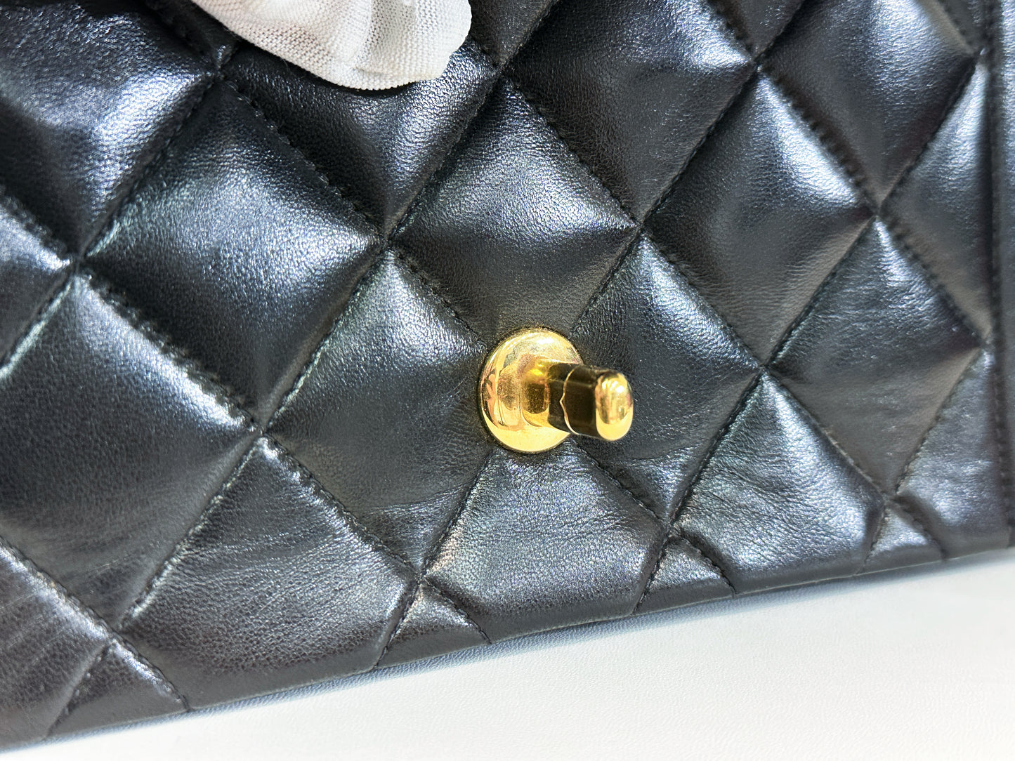 Chanel Vintage Quilted Diana Flap Bag Black Lambskin 25 holo card