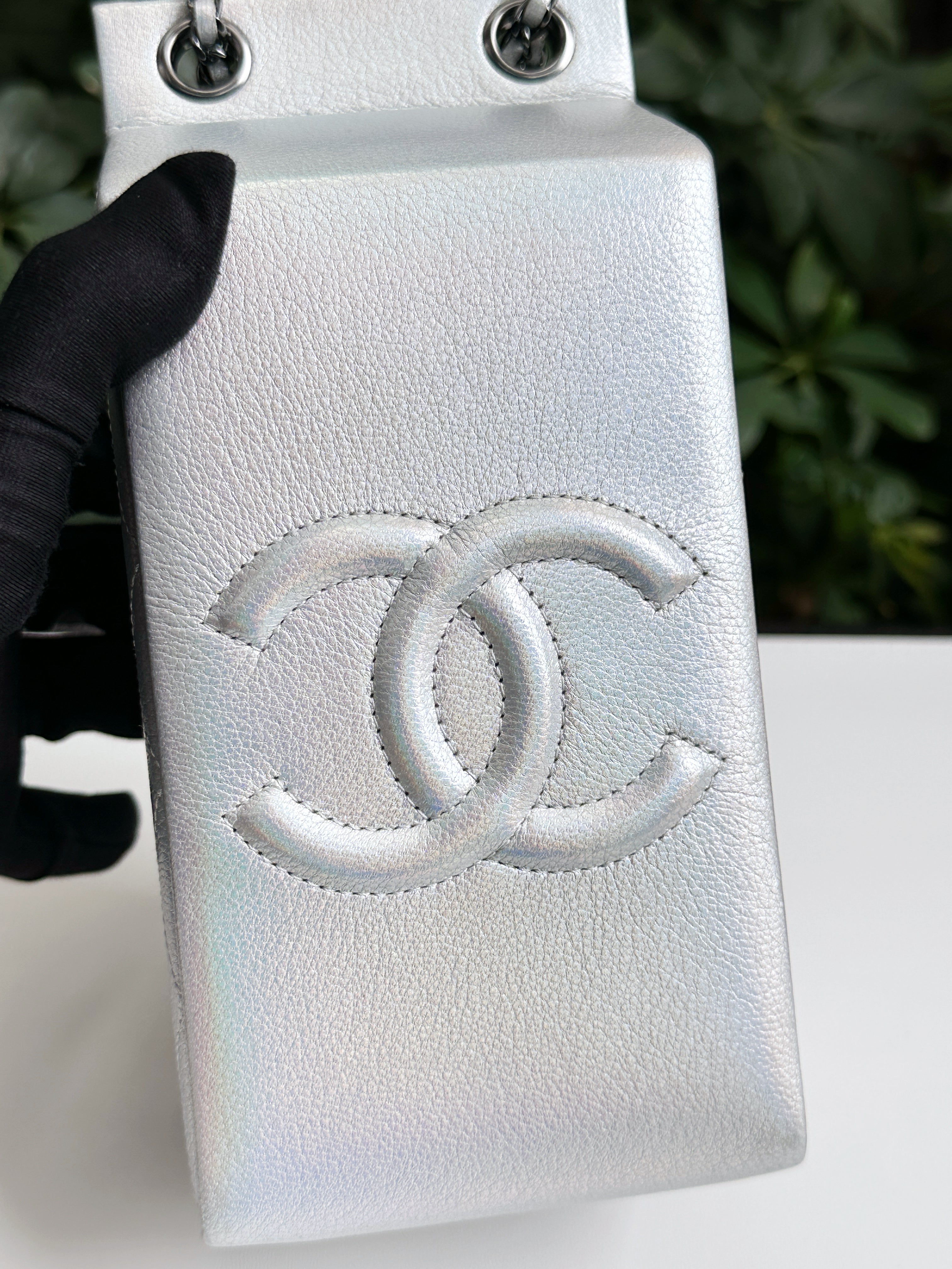 Preloved Authentic CHANEL RARE LIMITED EDITION LAIT DE COCO MILK CARTON BAG 2014