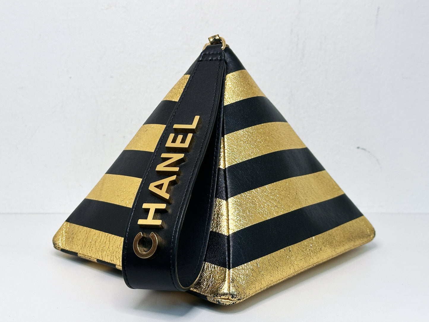 Chanel Metallic Lambskin CC Kheops Pyramid Bag Gold Black 2809 holo