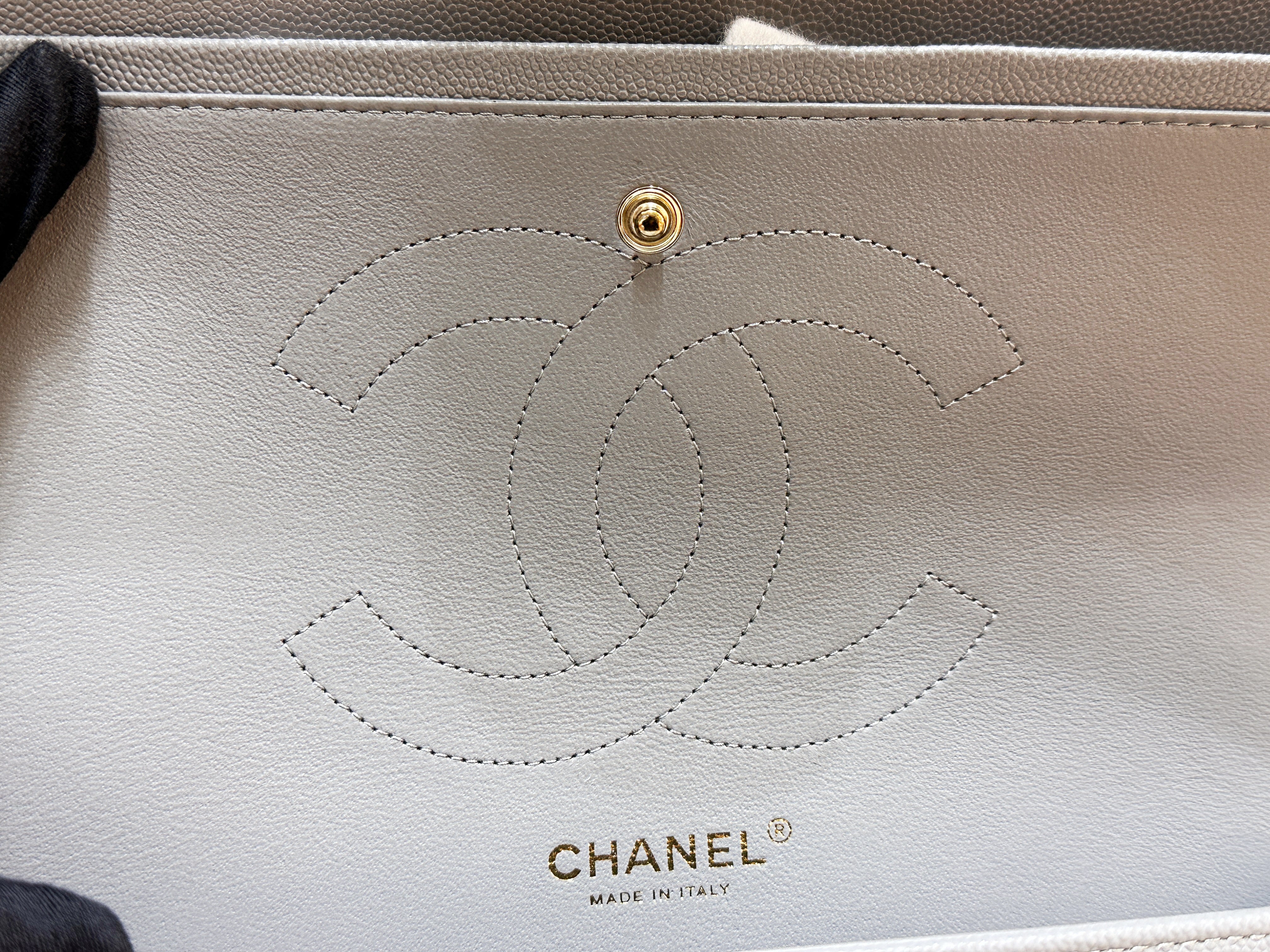 Chanel Jumbo Caviar Classic Quilted Double Flap Bag Light Grey LGHW 2910 holo card