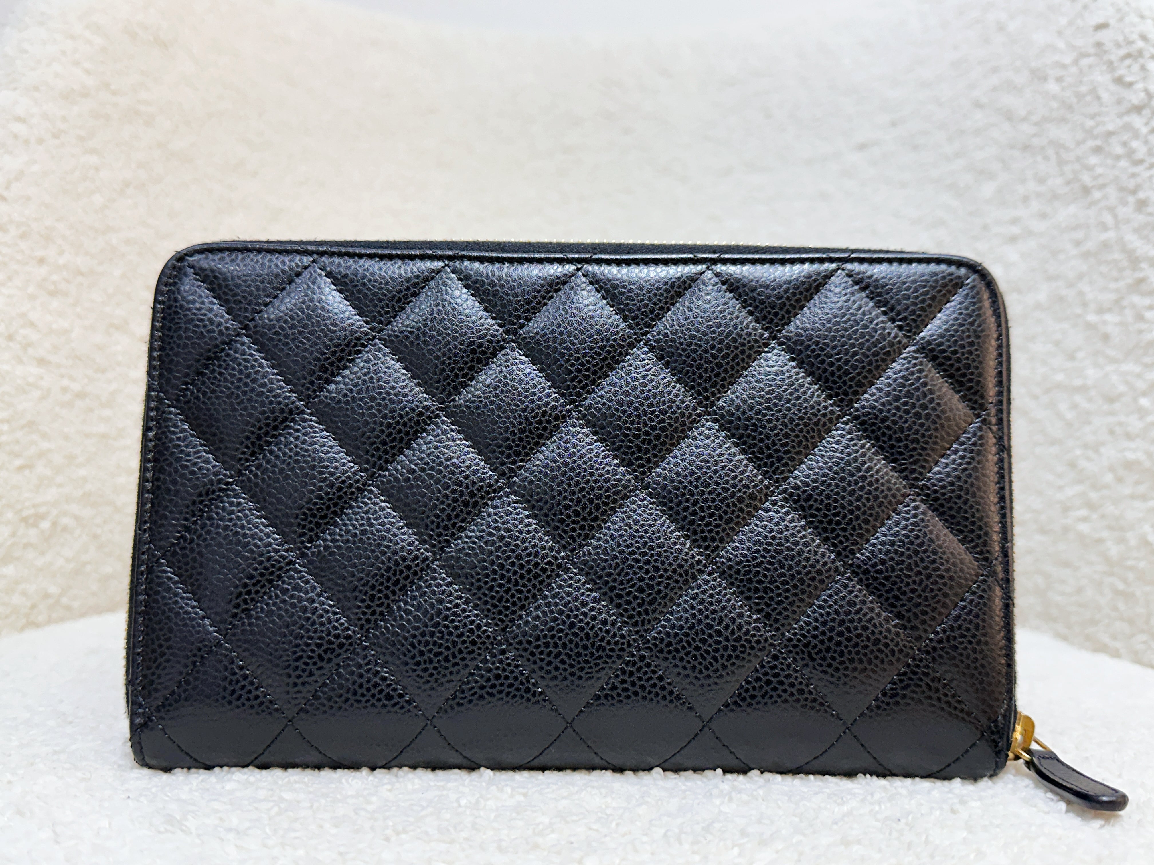 Chanel Quilted Cc XL Zip Wallet Black Caviar GHW 2000 holo card
