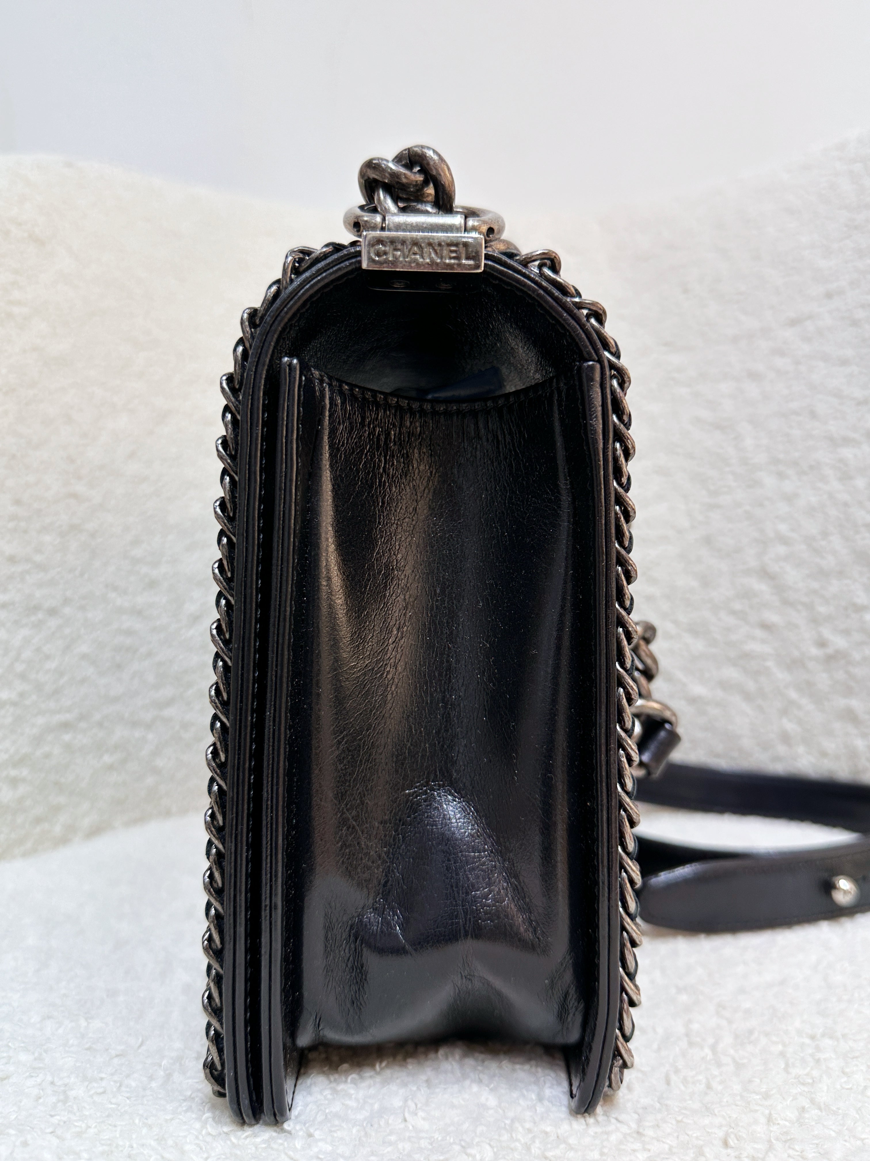 Chanel Boy Black Leather Chain Shoulder Bag 2099 holo card