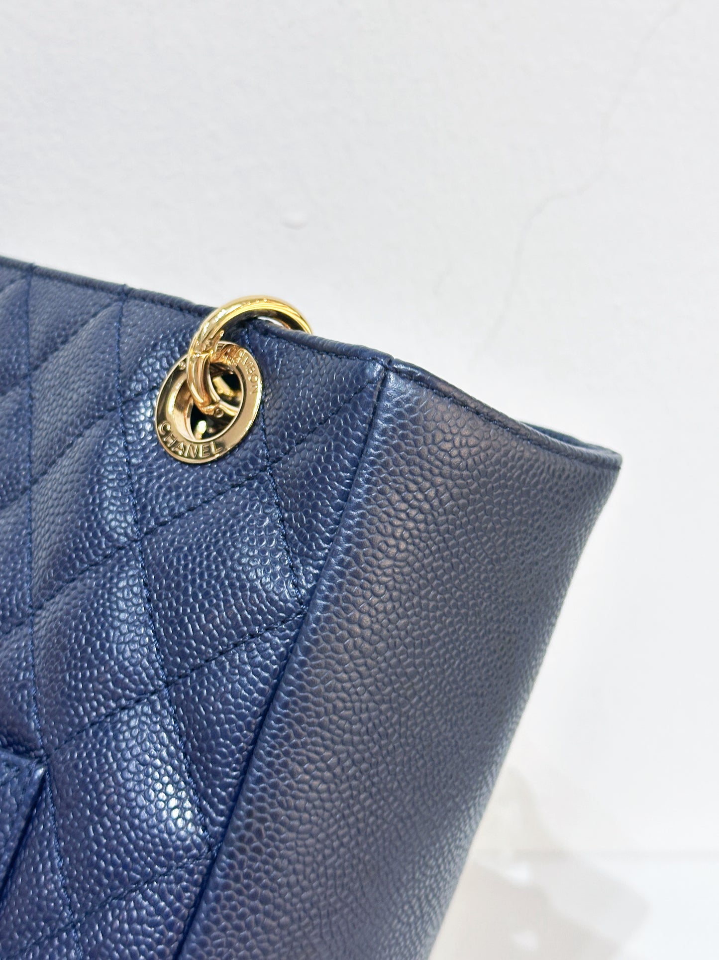 Chanel Caviar Quilted Petit Shopping Tote PST Navy Blue 1898 holo card