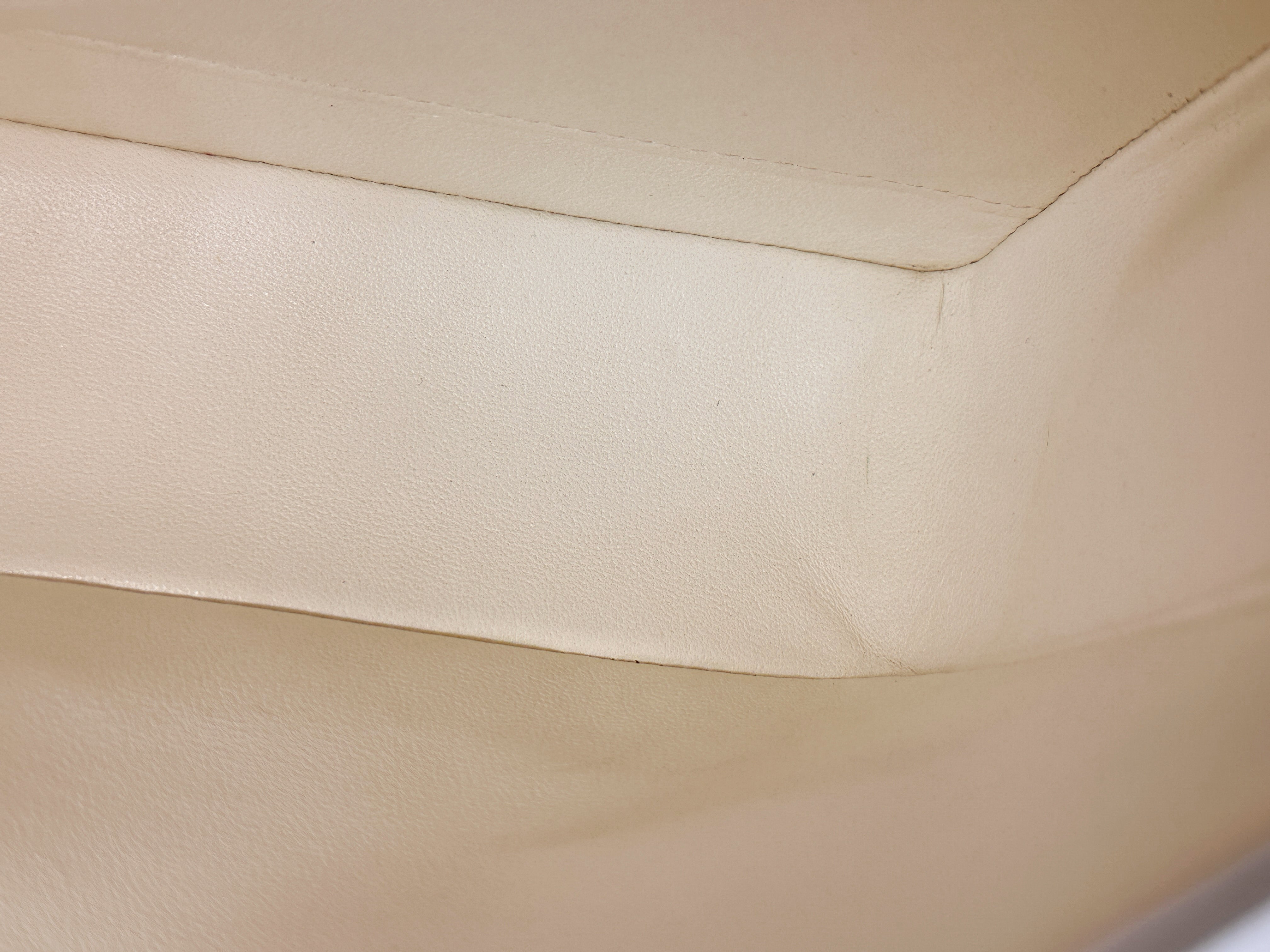 Chanel Medium Caviar Classic Quilted Double Flap White Light Beige Bag LGHW L45J microchip