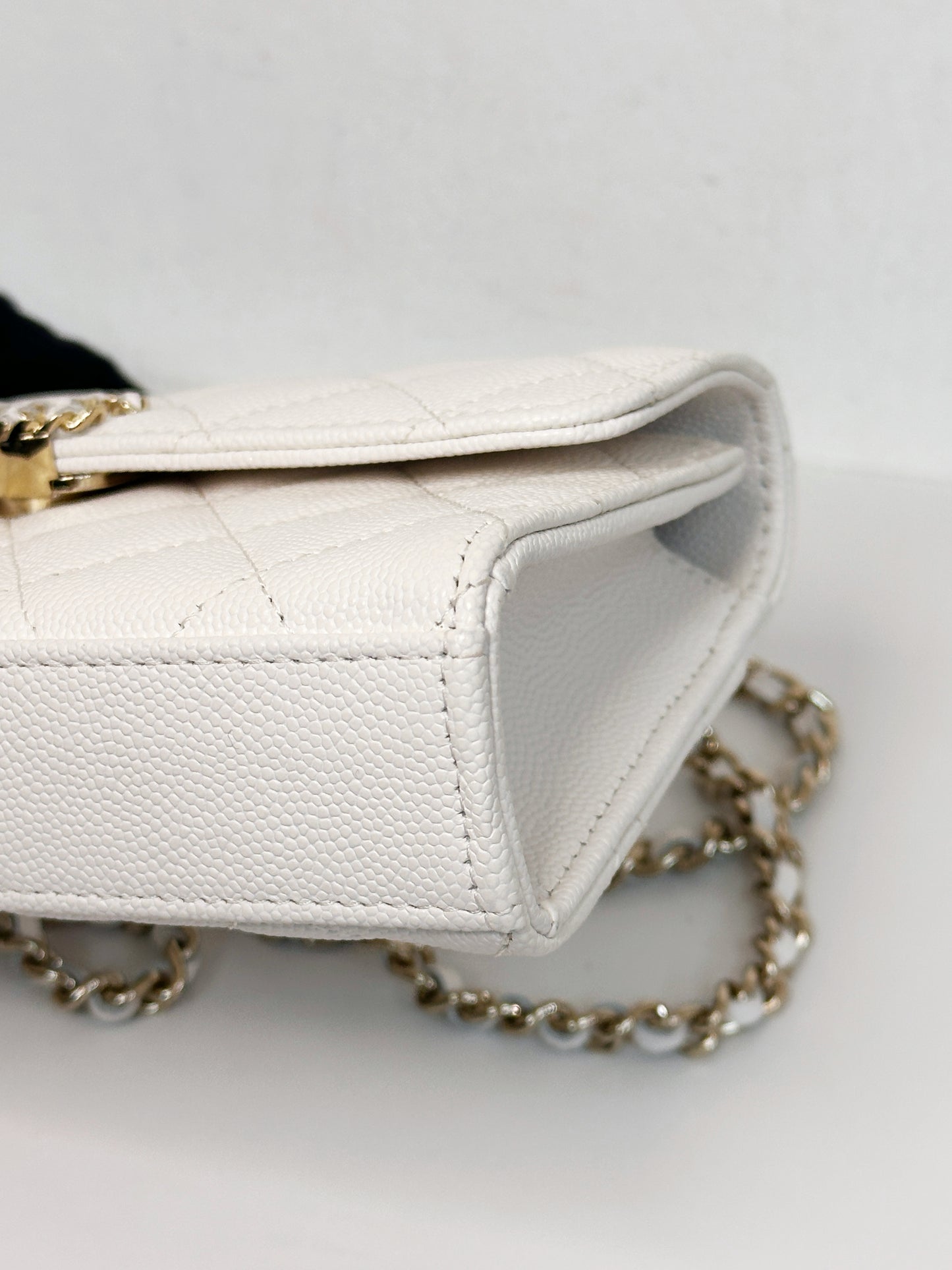 Chanel 23P Top Handle Kelly Clutch with Chain in White Caviar GHW