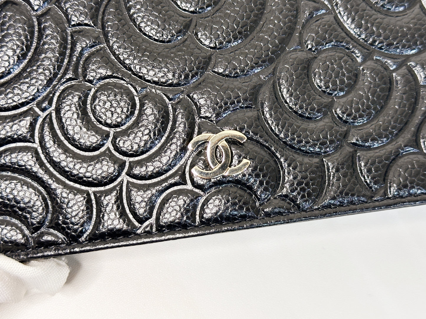 Chanel Black Caviar Camellia Embossed Wallet on Chain WOC Crossbody/ Clutch Bag 2951 holo card