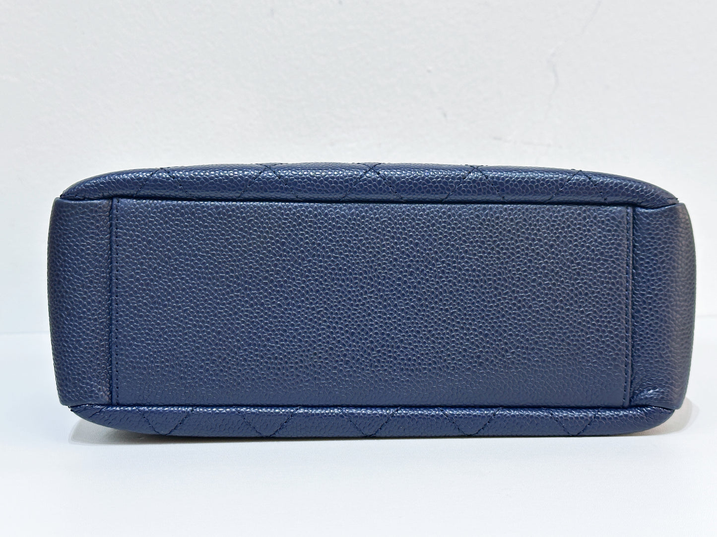 Chanel Caviar Quilted Petit Shopping Tote PST Navy Blue 1898 holo card